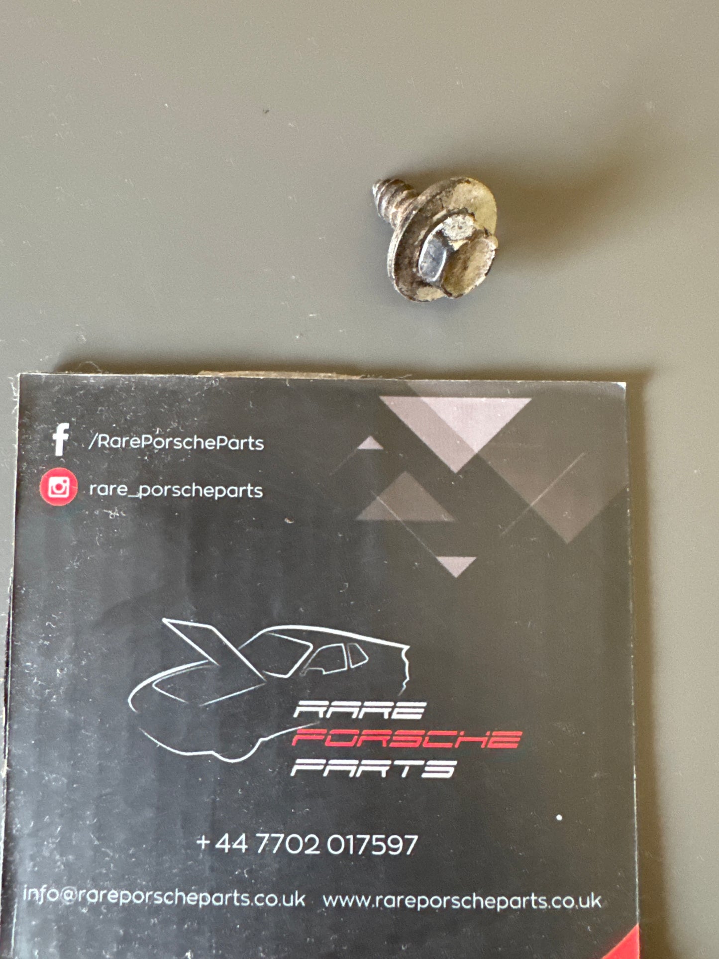 Porsche wing screw N0901721