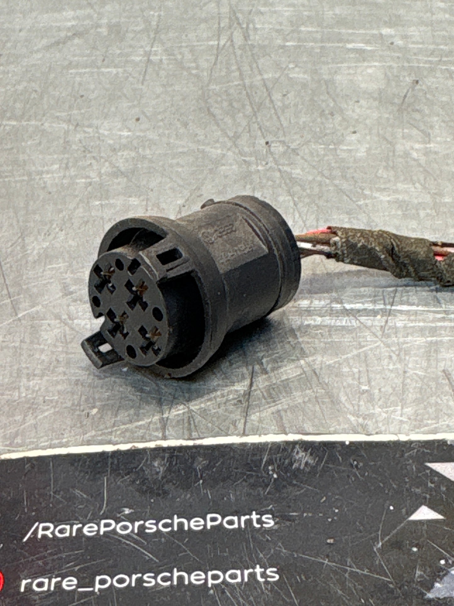 Porsche 911 pin plug connector harness, used 813971959