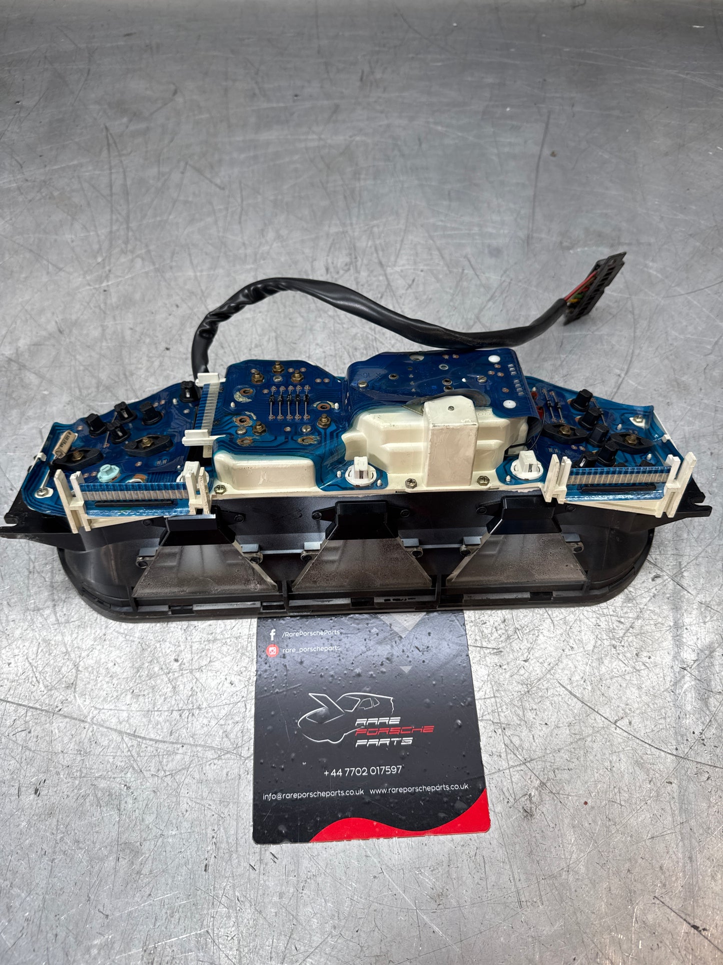 Porsche 944 dash clock binnacle pod speedometer, automatic 94564131107 used 090181miles