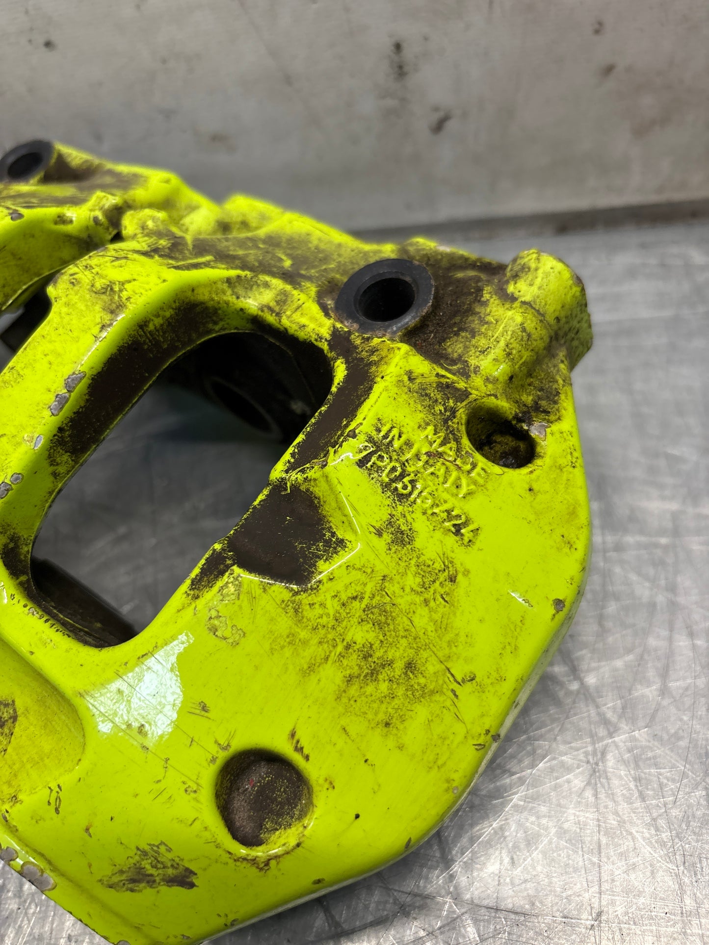 Porsche Cayenne rear passenger side brake caliper, used 7P0615424