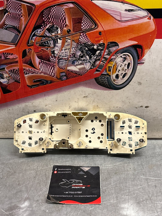 Porsche 928 instrument cluster circiut board, used VDO number: X16-1208743 / 88 451 606