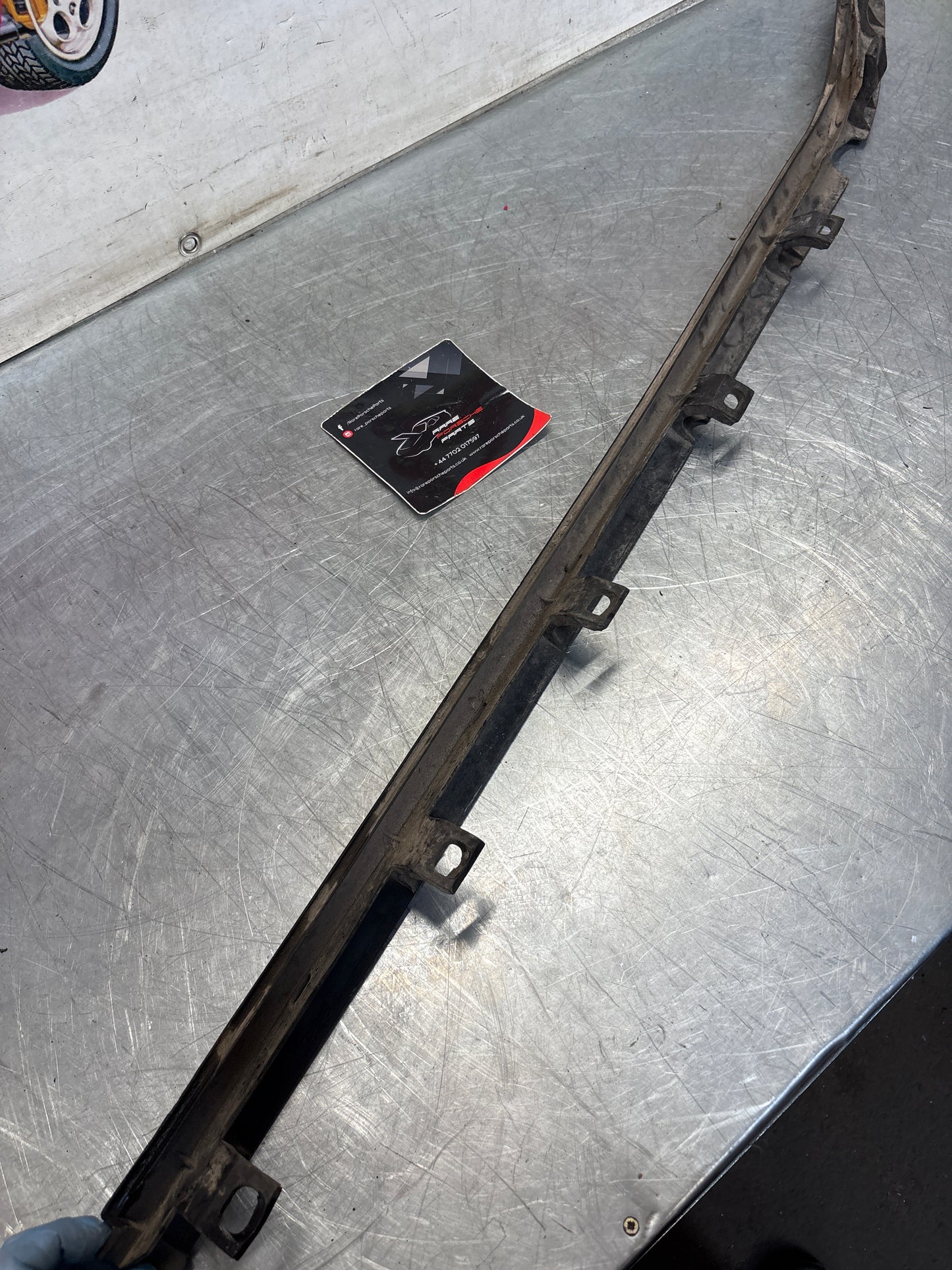 Porsche 944 lower door sill trim molding right side, for spares or repair 9515591600