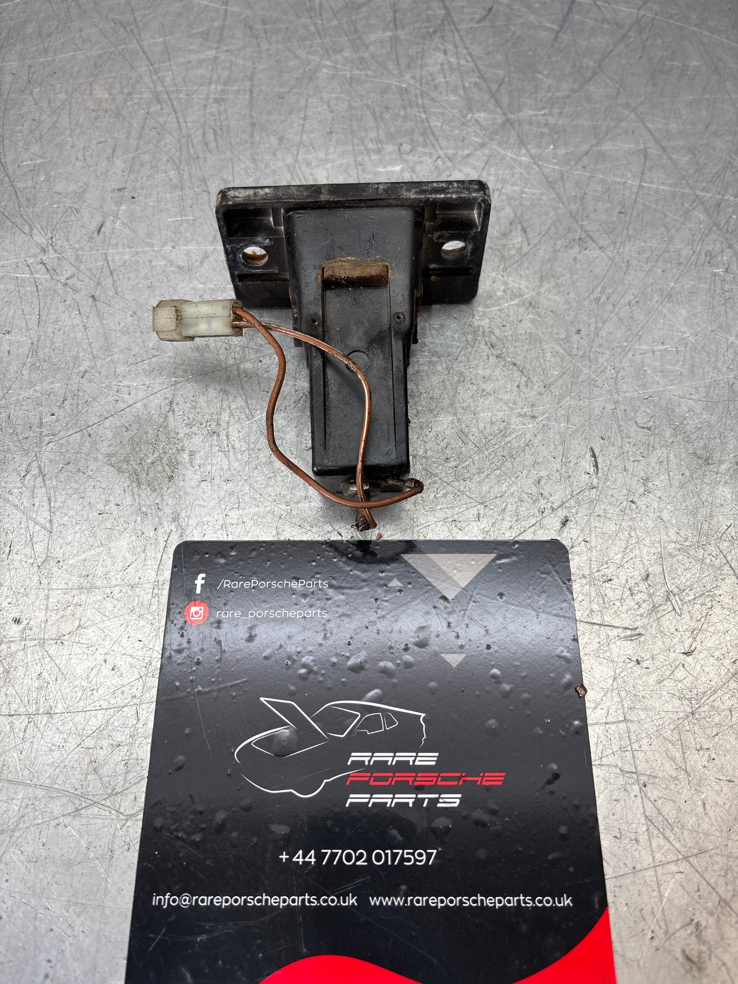 Porsche 928 rear boot lock receiver, 92851205540, used