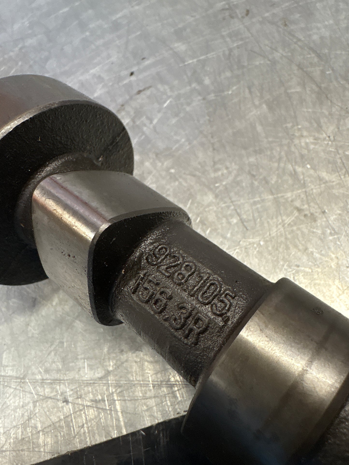 Porsche 928 cam shaft, used 9281051563R