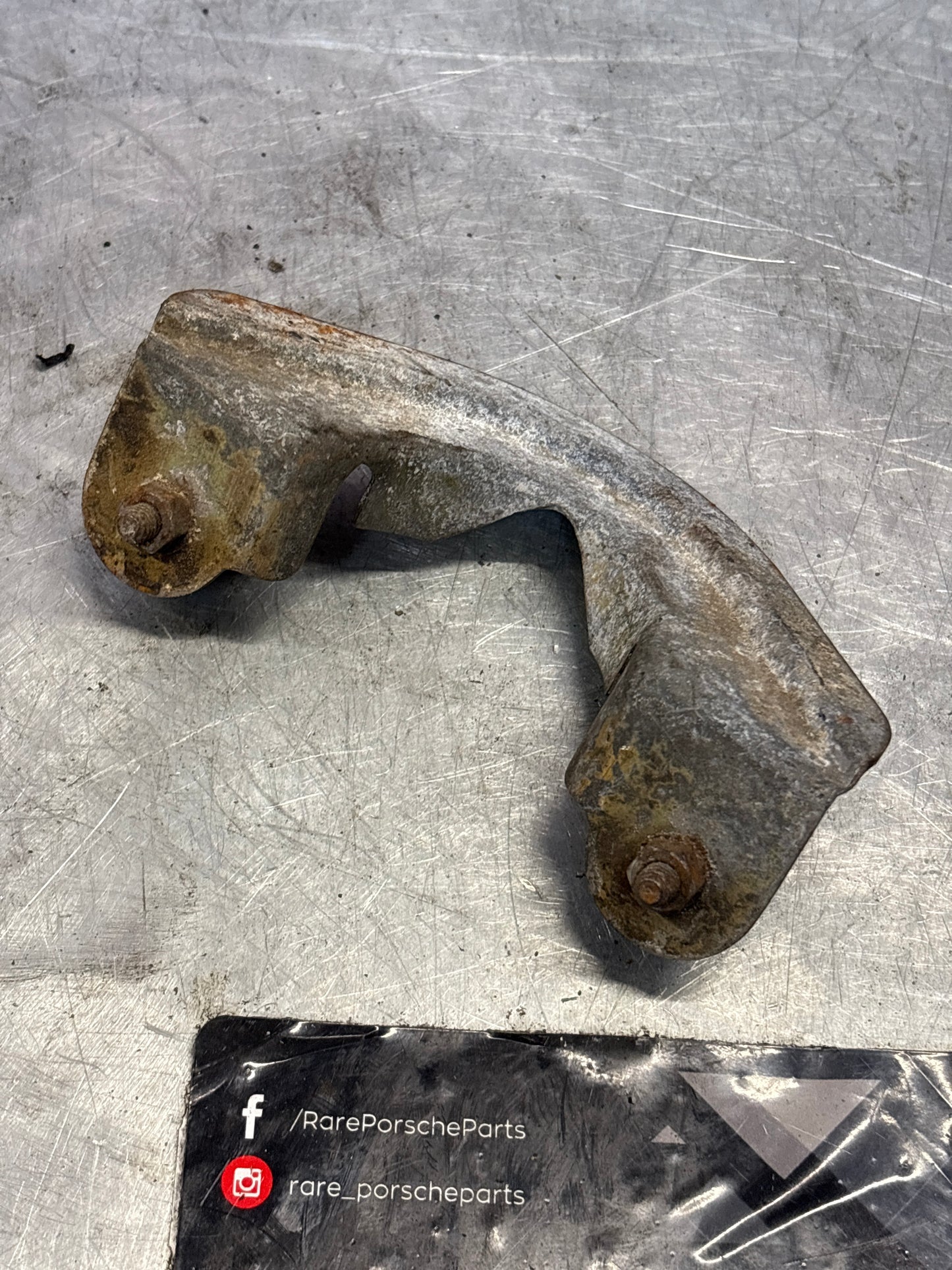 Porsche 924 2.0 80- fuel accumulator bracket, 477209291 used