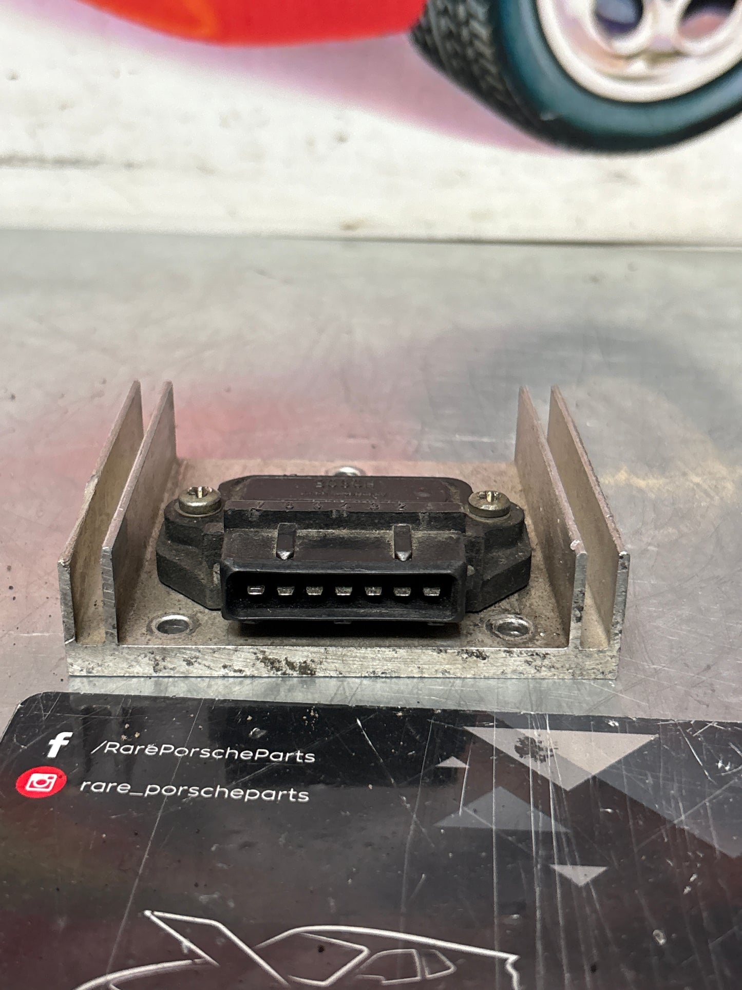 Porsche 924 / VW Bosch ignition module, used 0227100103