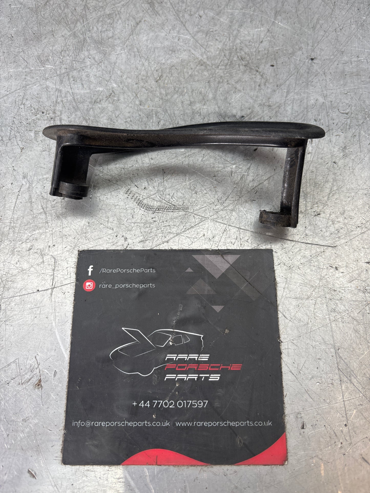 Porsche 928 seat belt grip handle left side, used 92855527503
