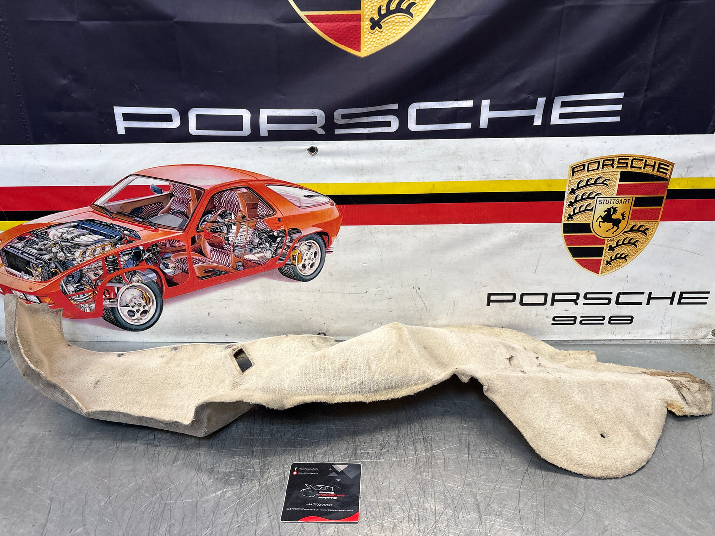 Porsche 924/944 -85.5 rear left side trim carpet, white, 944555083, used