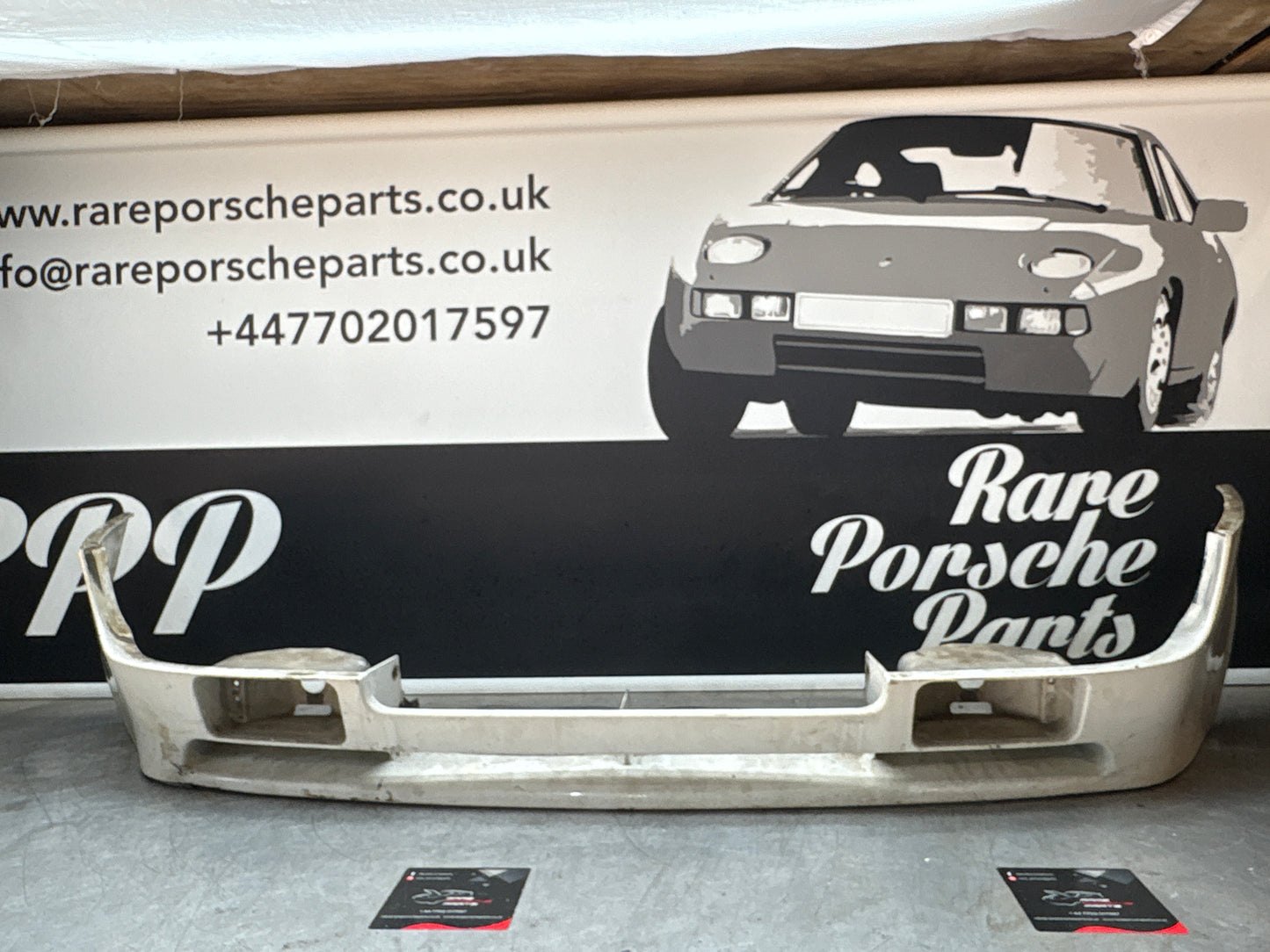 Porsche 944 Front spoiler, valance with fog light used 93150537105