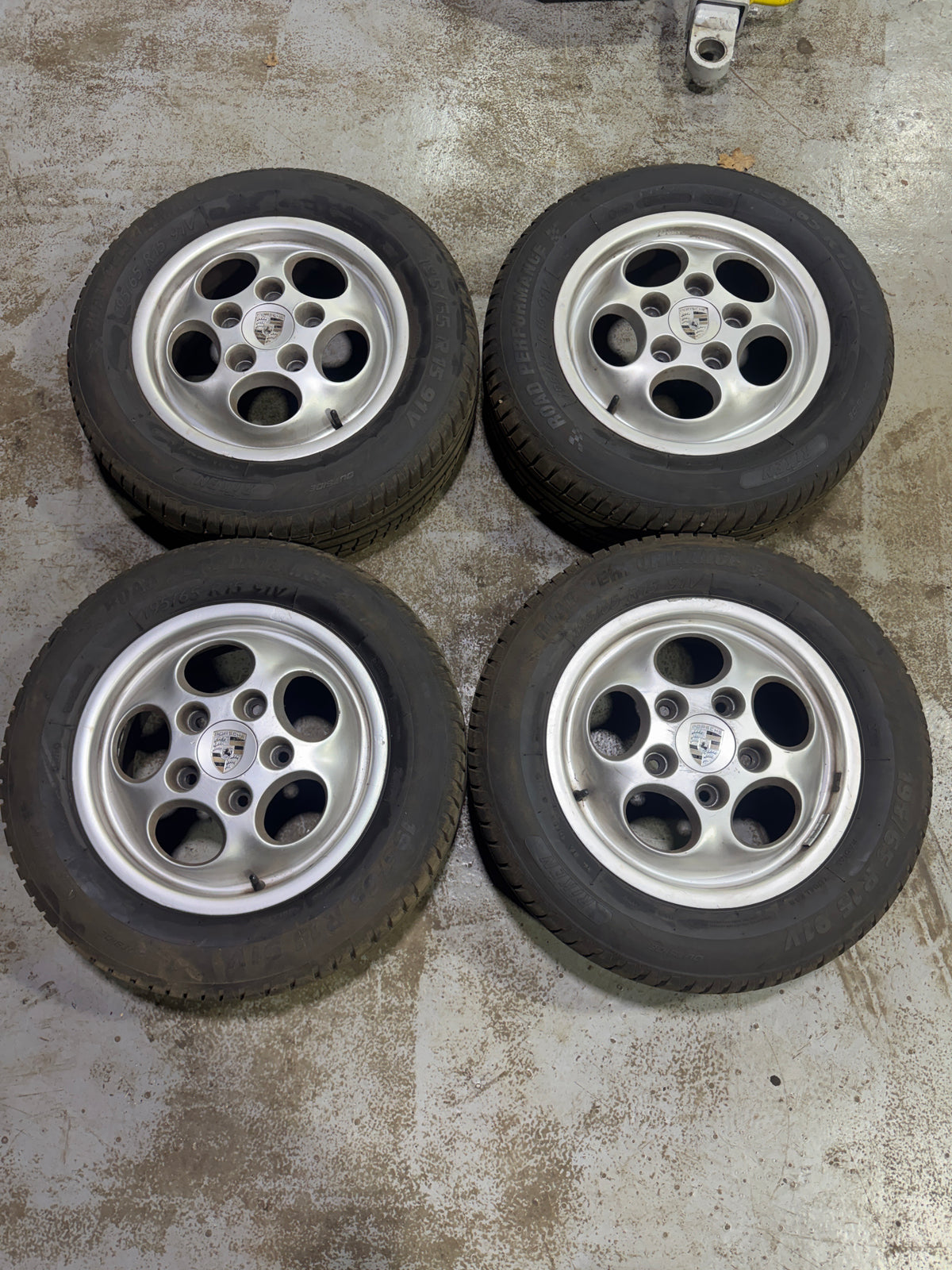 Porsche 924S tele dial Wheels. 6Jx15 ET52.3 - 94436210200- Used