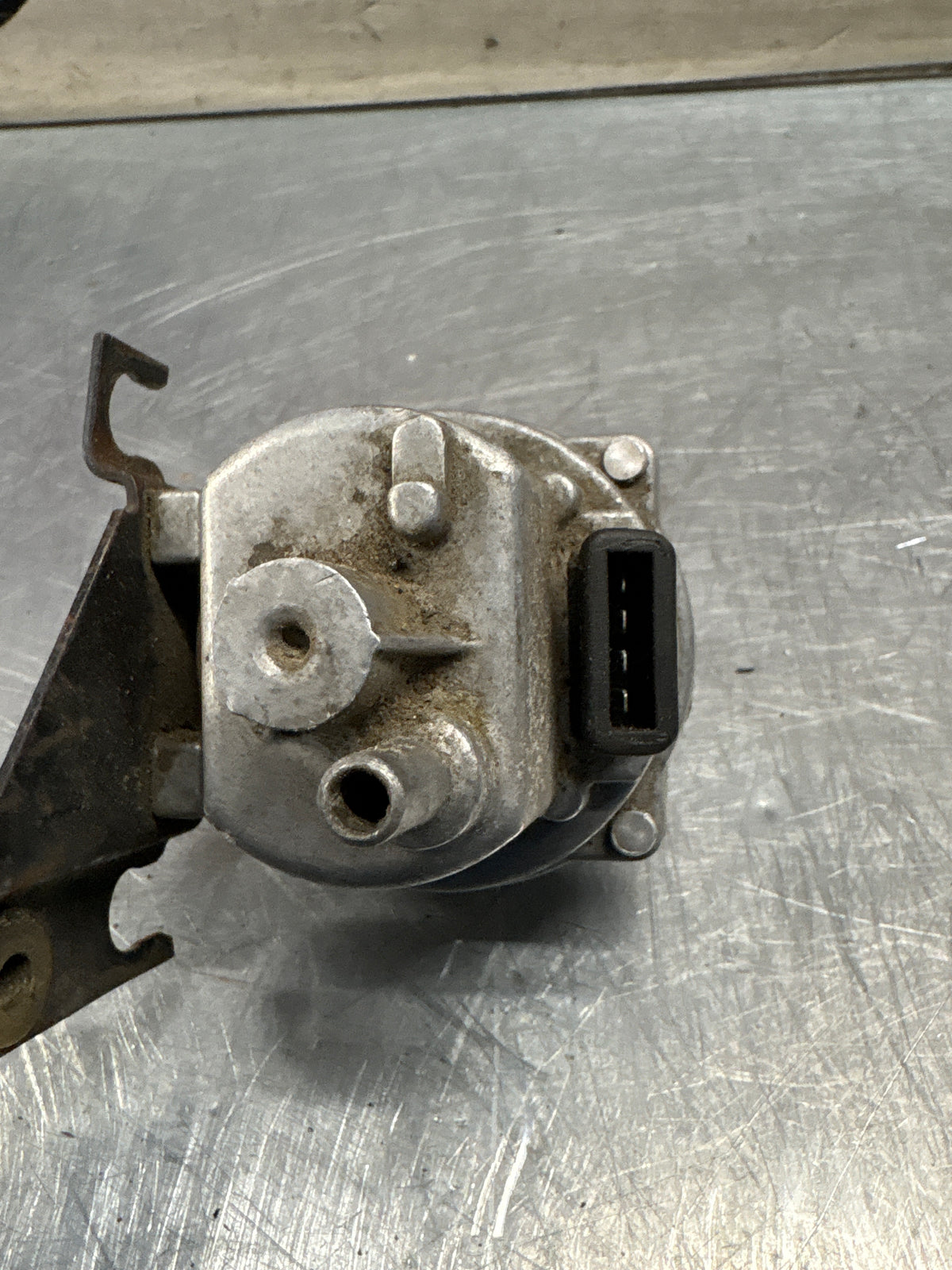 Porsche 914 Manifold pressure sensor, used 0280100049 / 022906051E