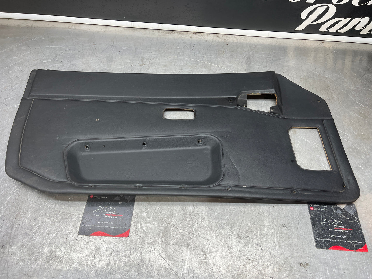 Porsche 944 left black door card for late cars from 85.5 944555017