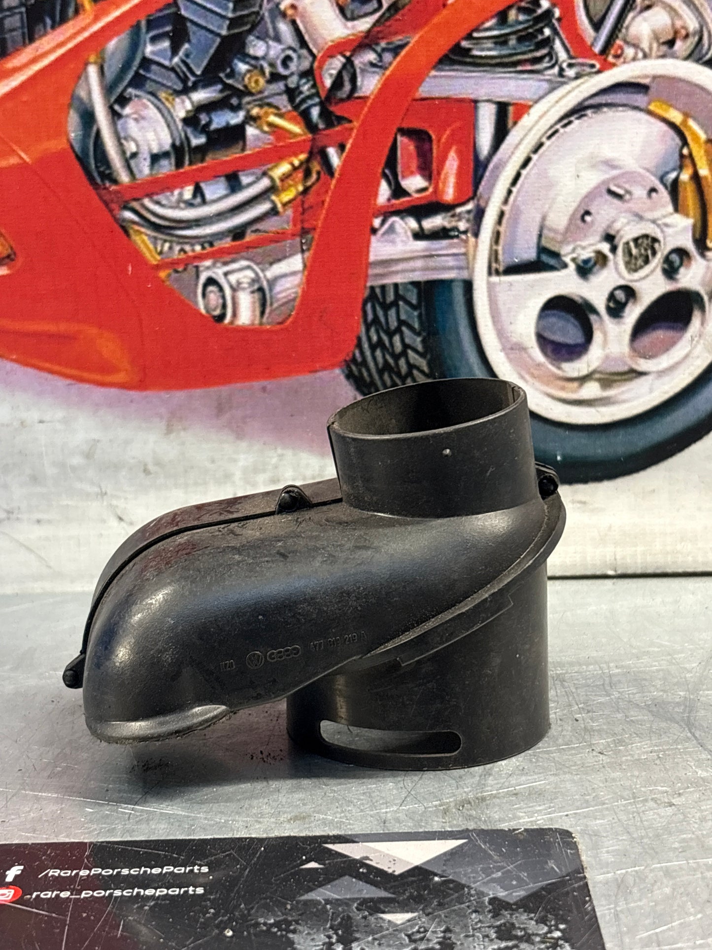 Porsche 924 Air distributor, used 477819219A