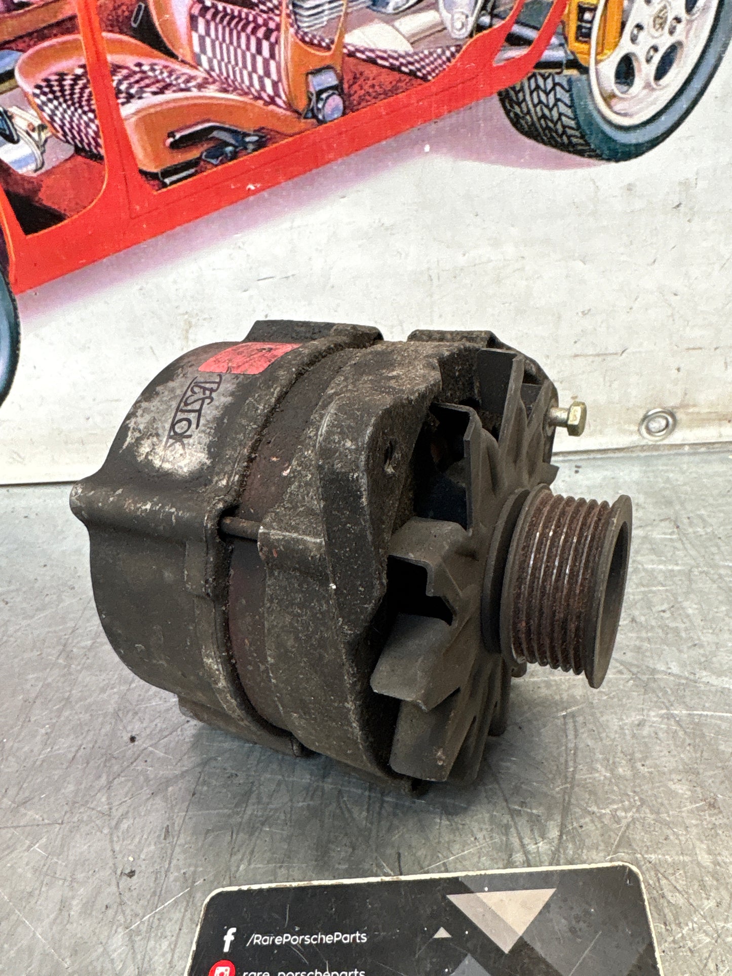 Porsche 924S / 944 2.5 models alternator. 0120469559 / 94460310900 used