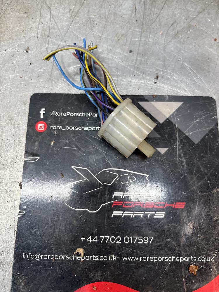 Porsche 924 (76-88) 944 (82-85.5) multi gauge connector