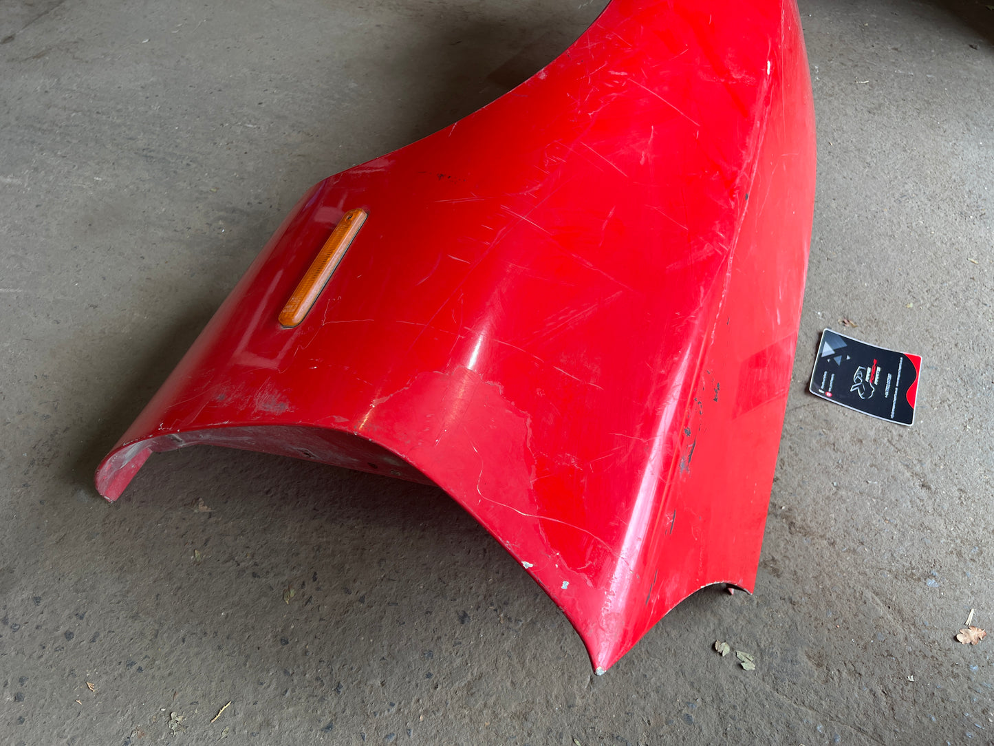 Porsche 928 -87 front left wing, 92850301103 used