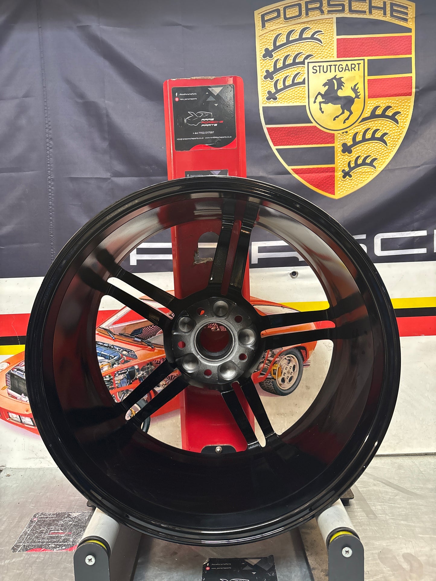 Porsche Taycan Front Alloy wheel 9.5Jx21" ET60 rim 9J1601025AA, refurbished