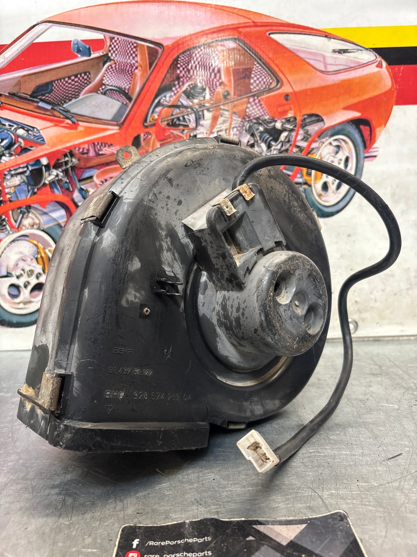Porsche 928 Blower motor, used, tested 92857426704 / 92857426904