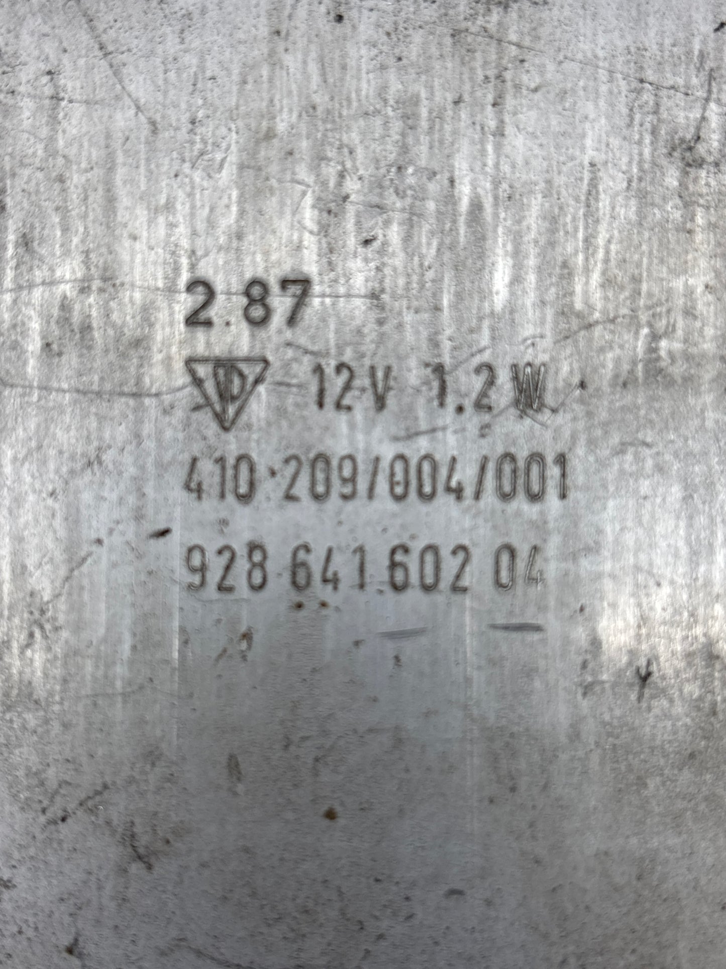 Porsche 928 Central indicator unit 92864160204 used