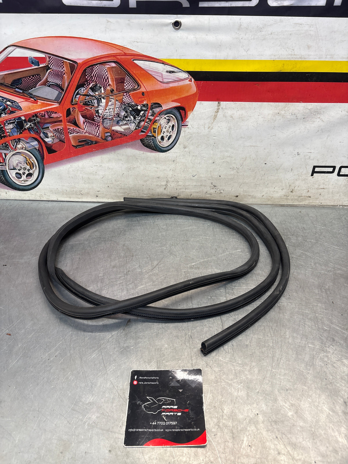 Porsche 944 boot seal rubber 94451204300 ,used