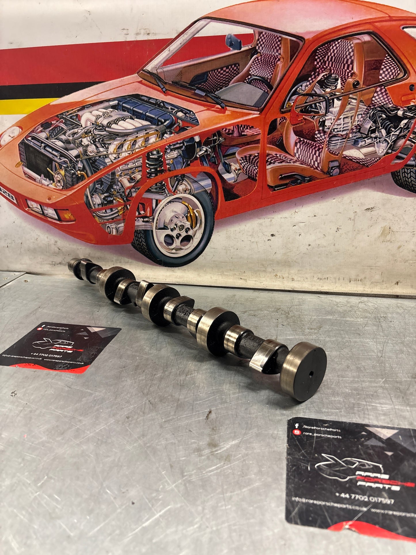 Porsche 944 Cam shaft, for spares or repair 9441051555R