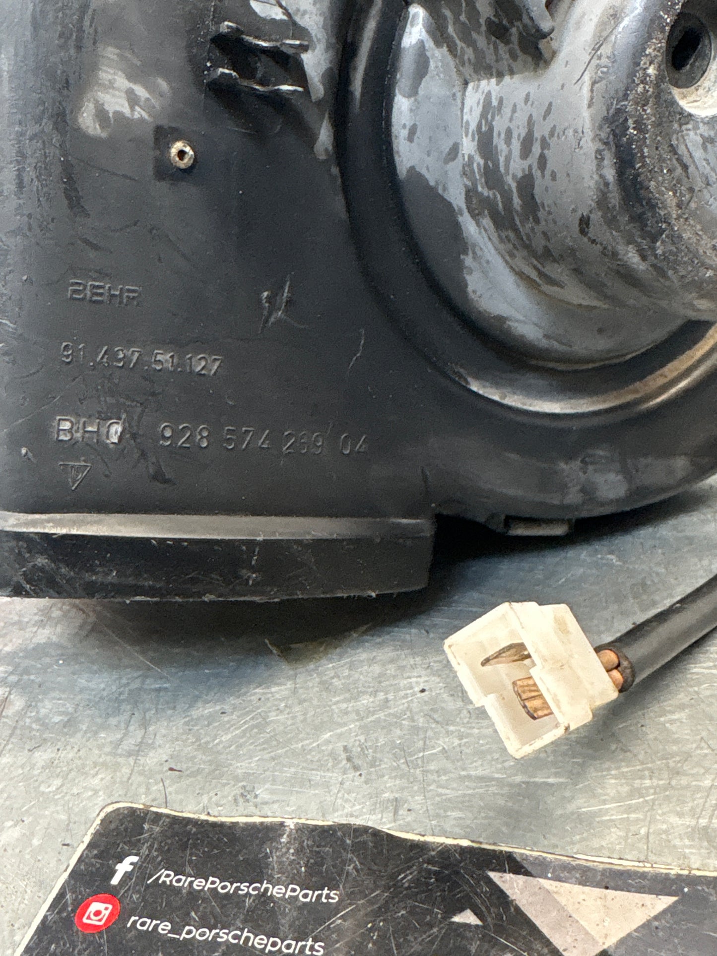 Porsche 928 Blower motor, used, tested 92857426704 / 92857426904