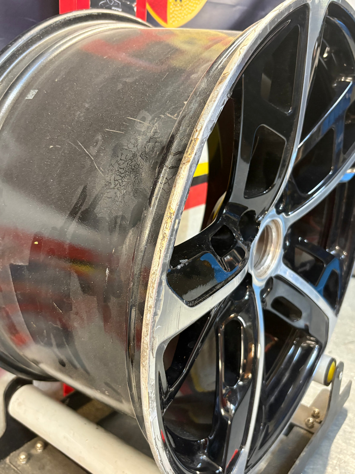 Porsche taycan sport turismo wheel, 9J1601025AM spares or repair