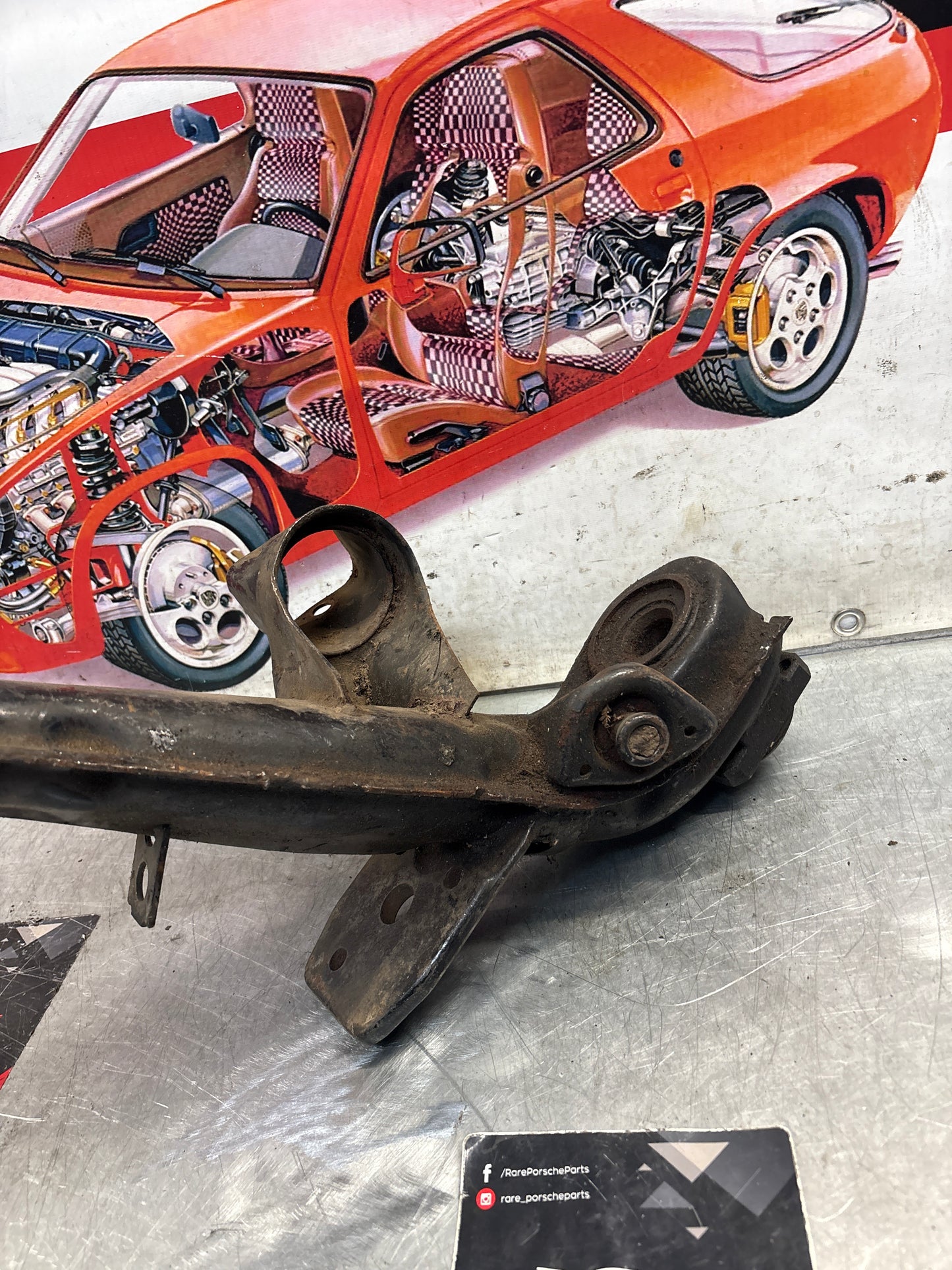 Porsche 924 944  -85.5 Rear left trailing arm, used 94433102100