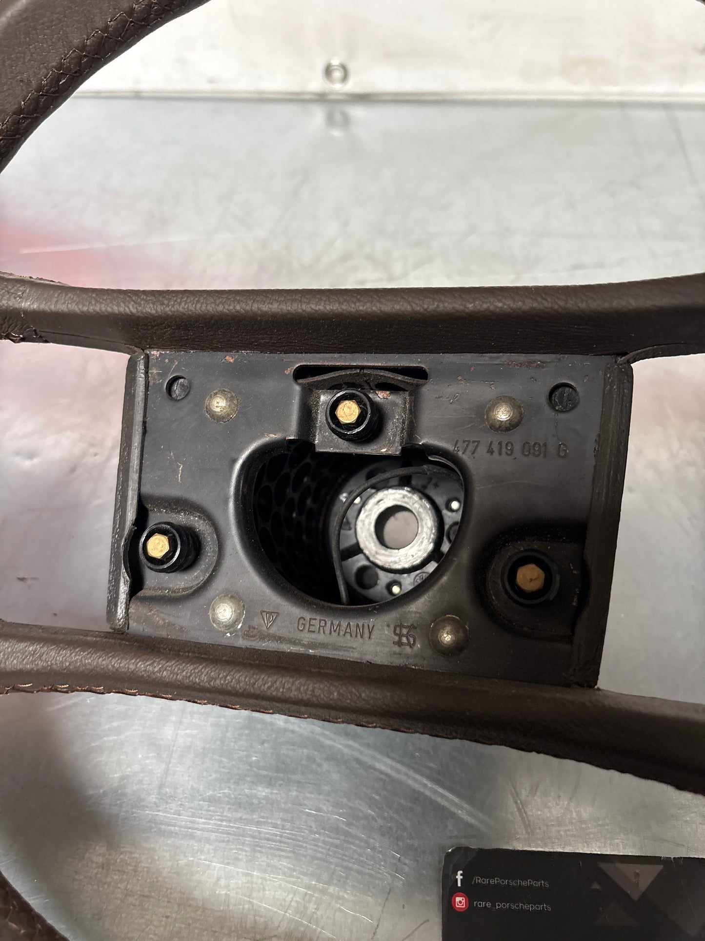 Porsche 944/924 Steering wheel, brown, refurbished 477419091G