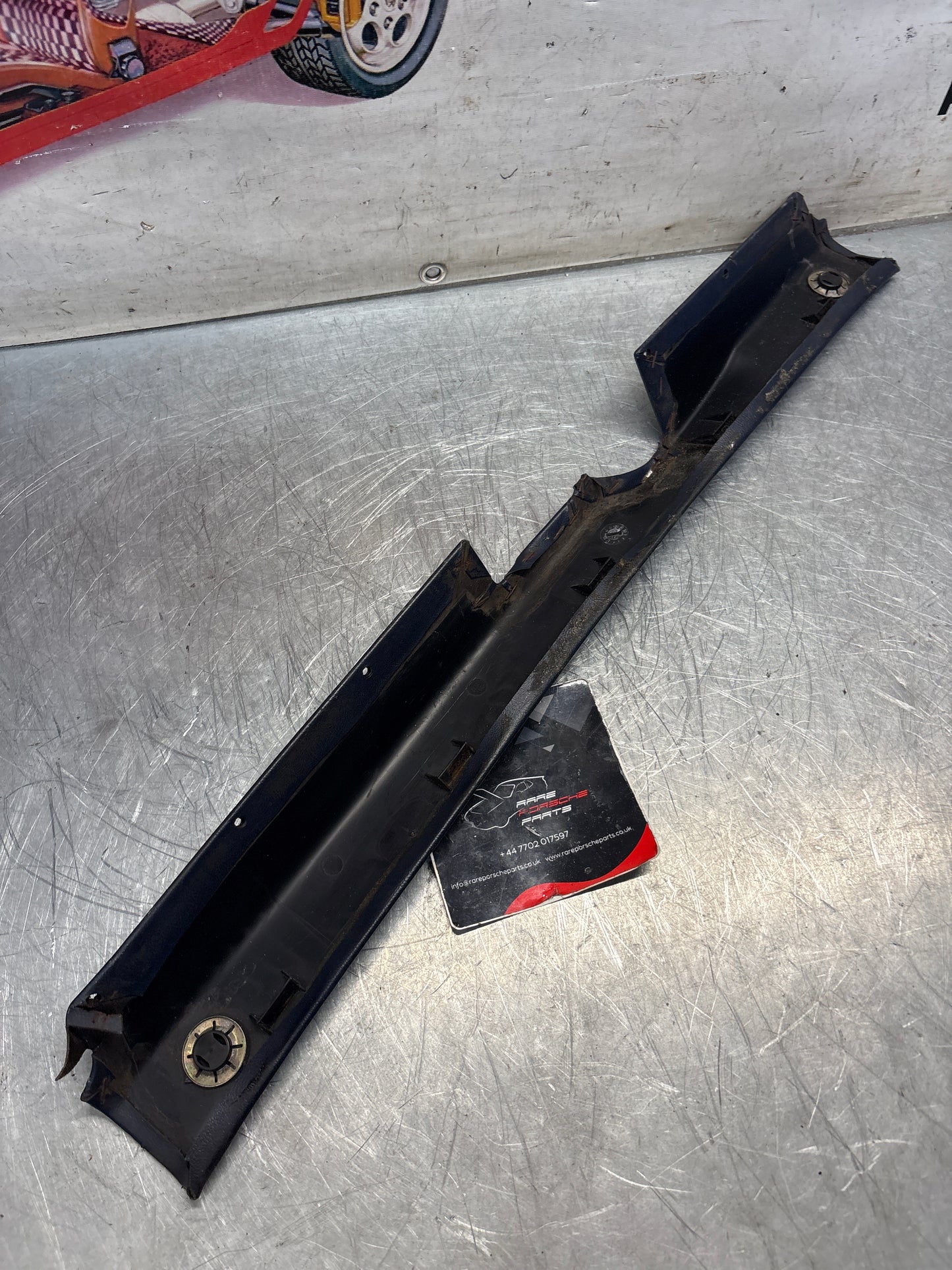 Porsche 928 tailgate interior trim, used, cobalt blue 92855504705