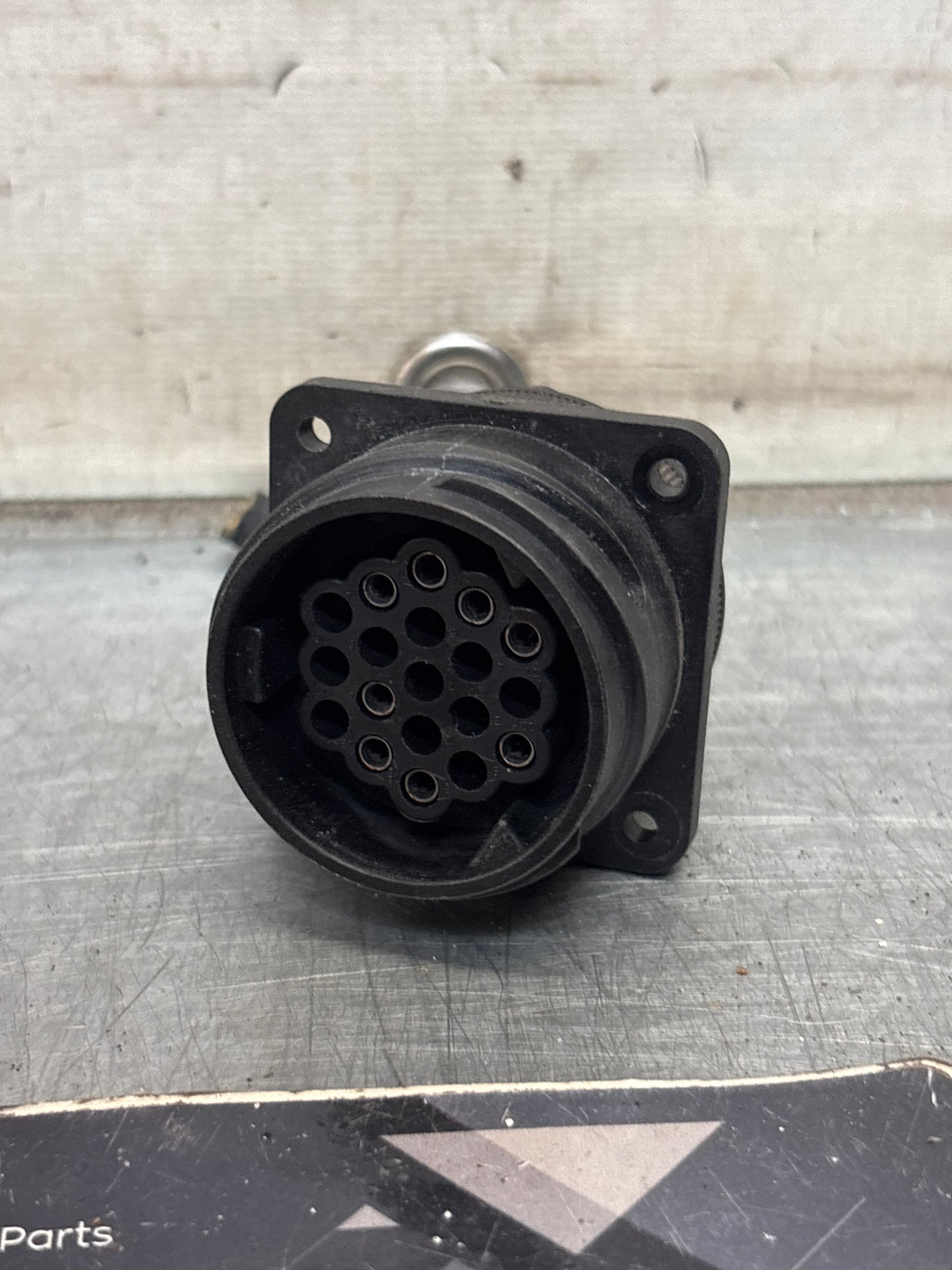 Porsche 911 964 / 993 diagnostic connector with cap, used 99965254540 / 92861227300
