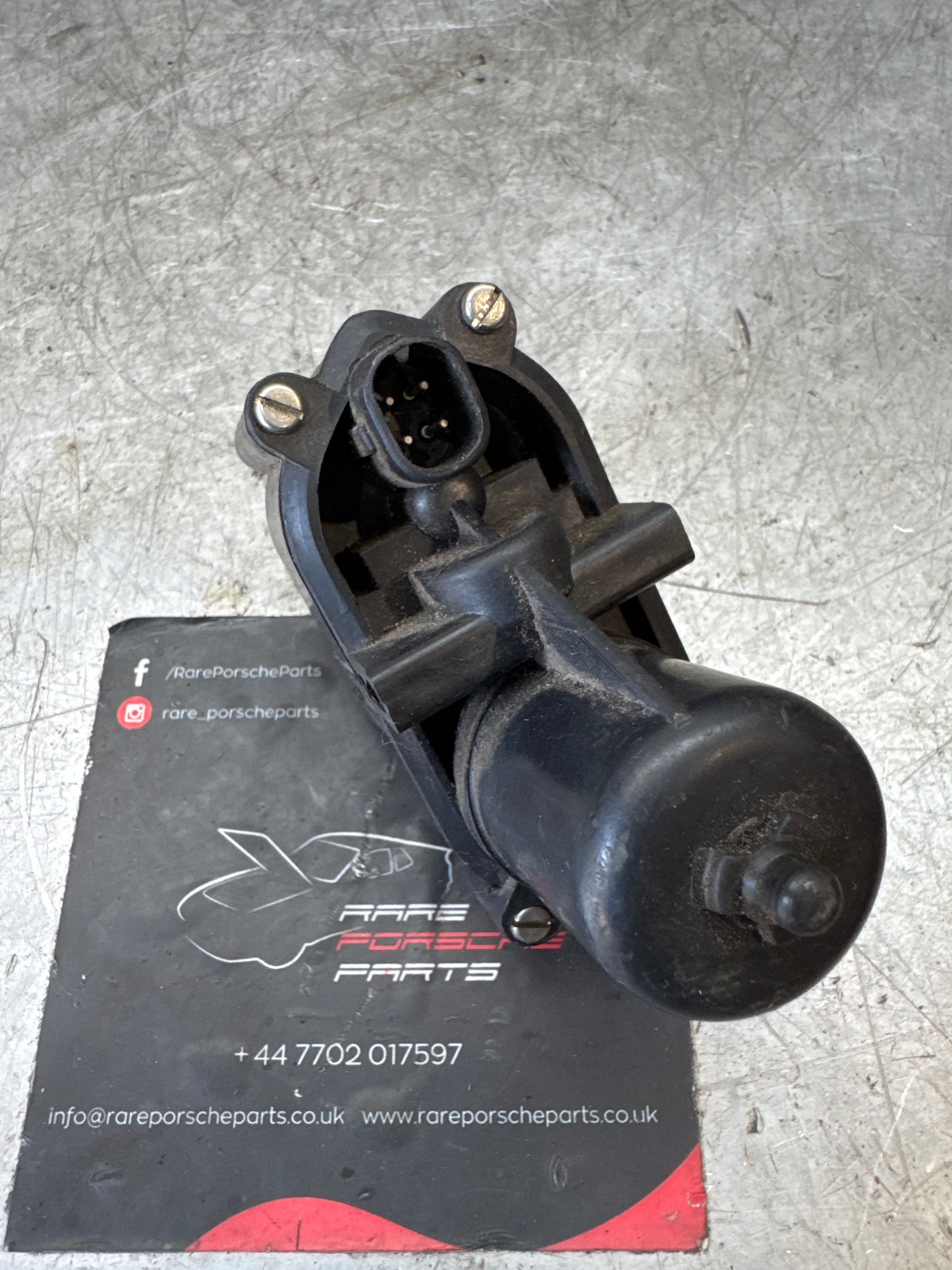 Porsche 928 Door Lock Motor actuator 92862440102 used