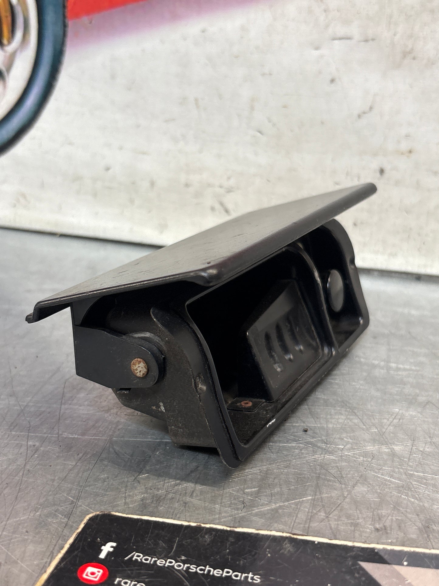 Porsche 928 rear Ashtray 92855206003 used