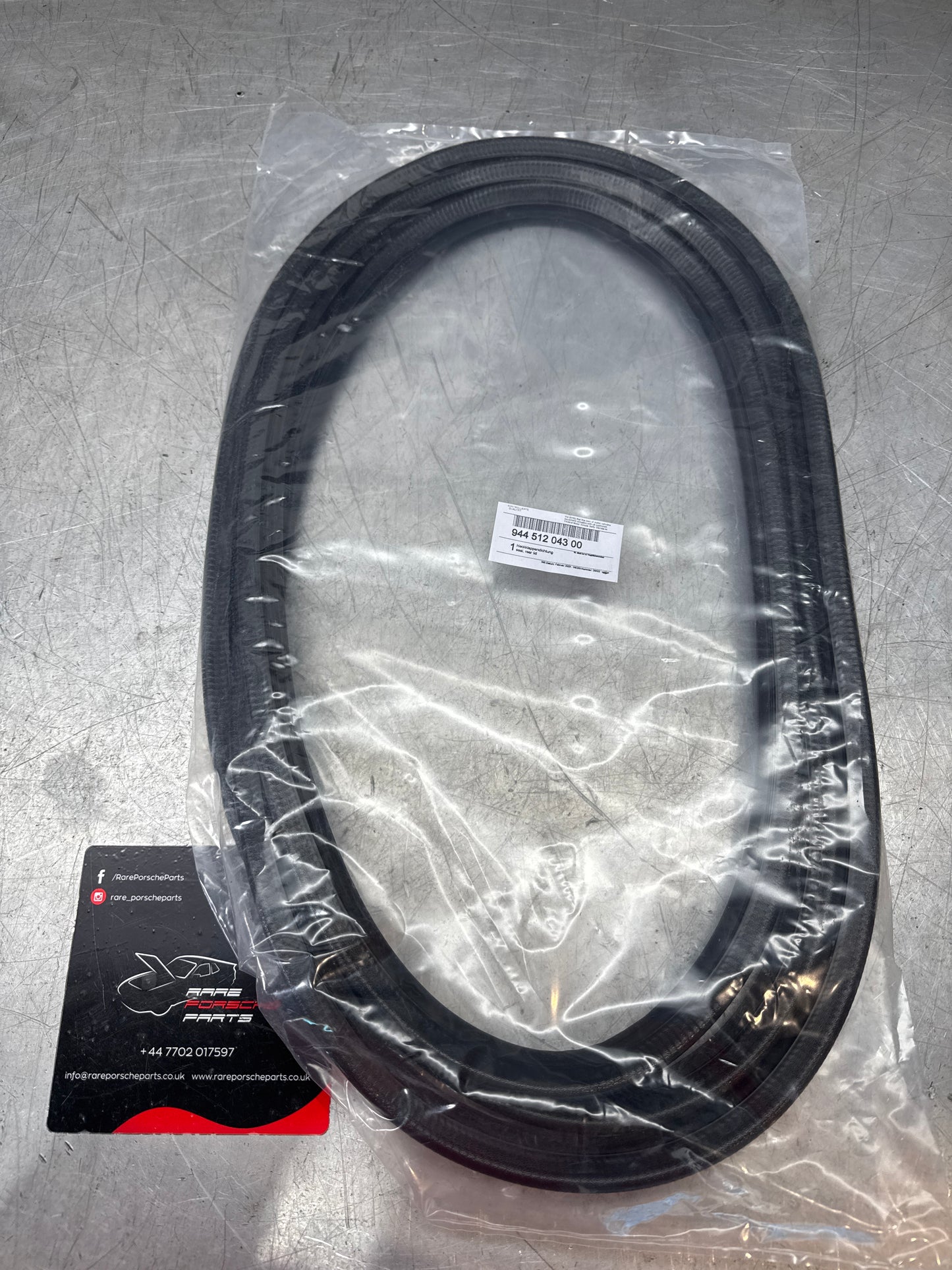 Porsche 944 boot seal rubber 94451204300 new