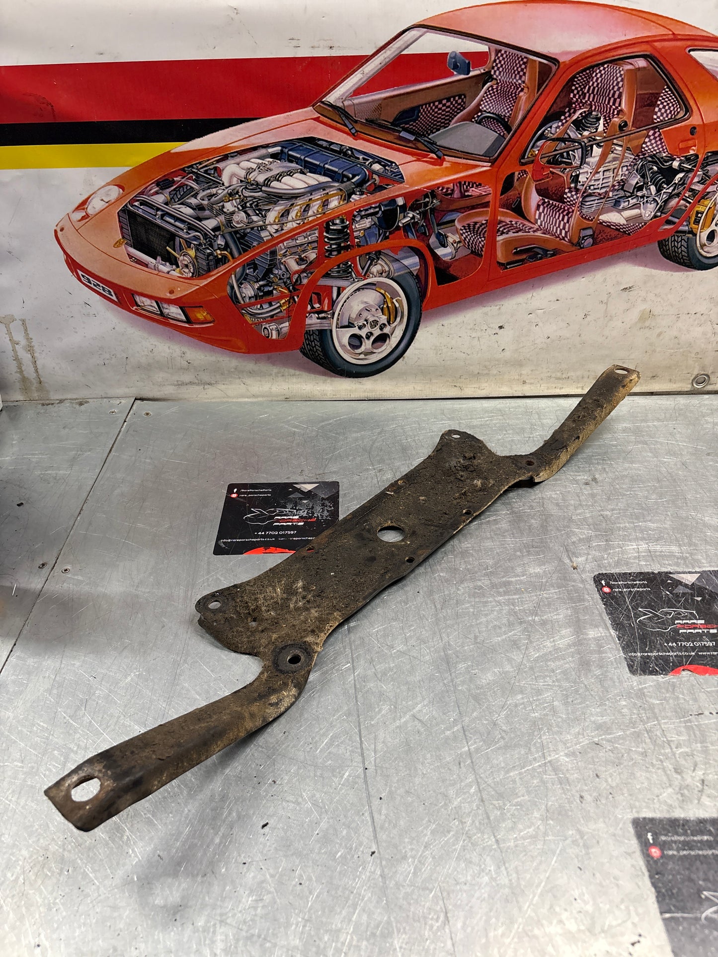 Porsche 928 S4 GT GTS protective plate RHD 92737502102 1987-95