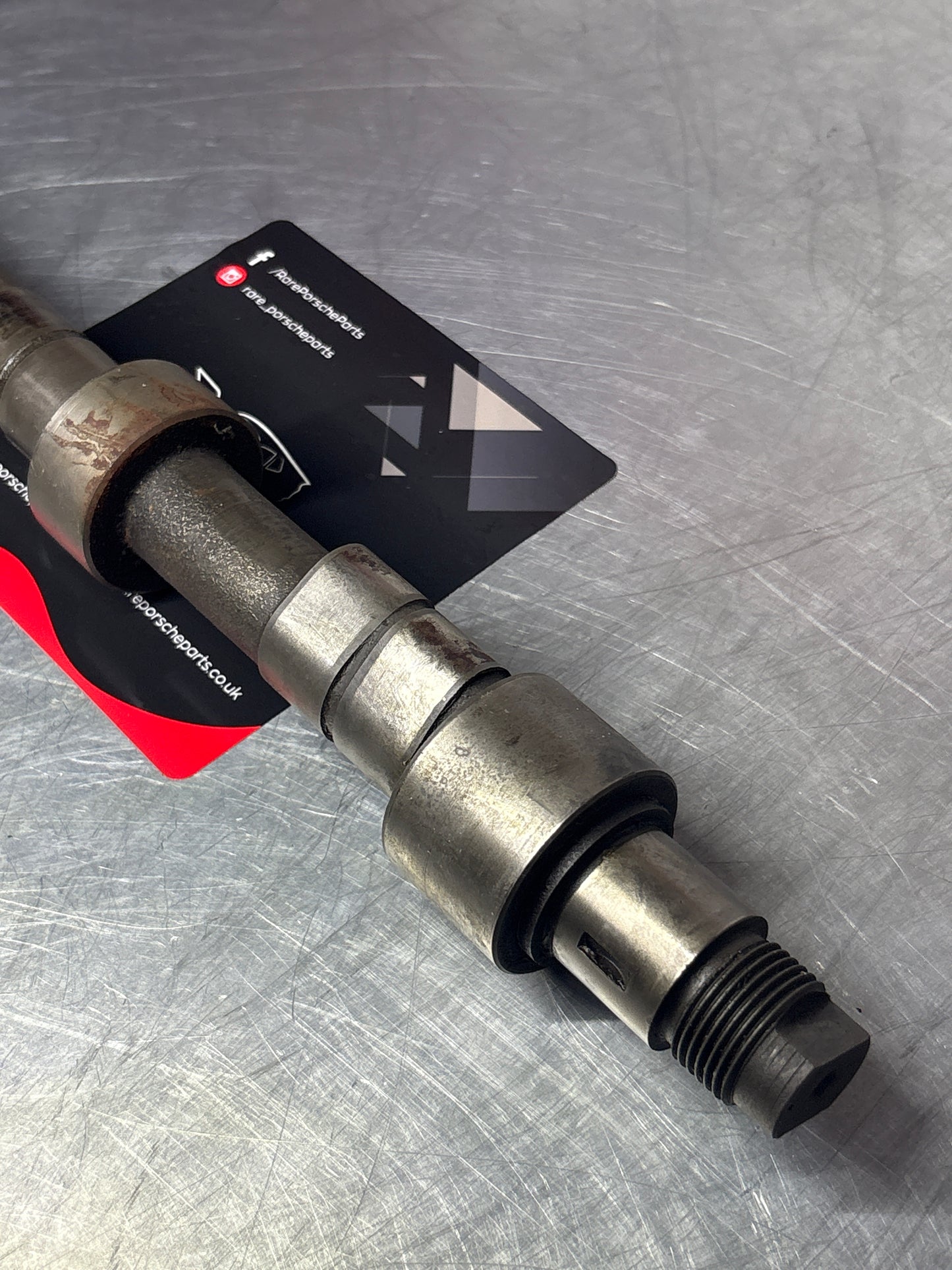 Porsche 911 T 2.0-2.2-2.4 Right camshaft, used 9011051340R