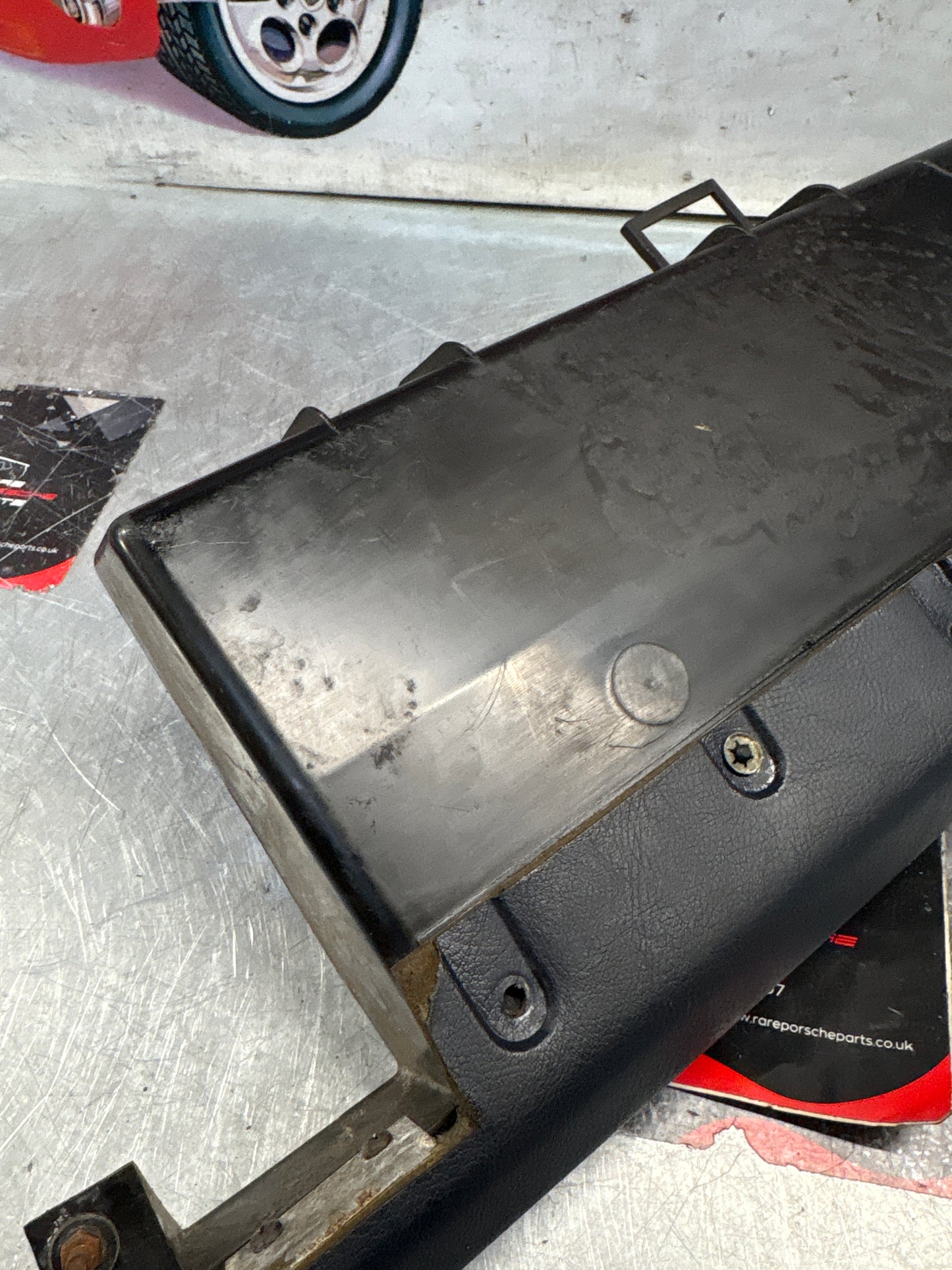 Porsche 928 under glove box shelf, cobalt blue 92855207702 LHD only, used