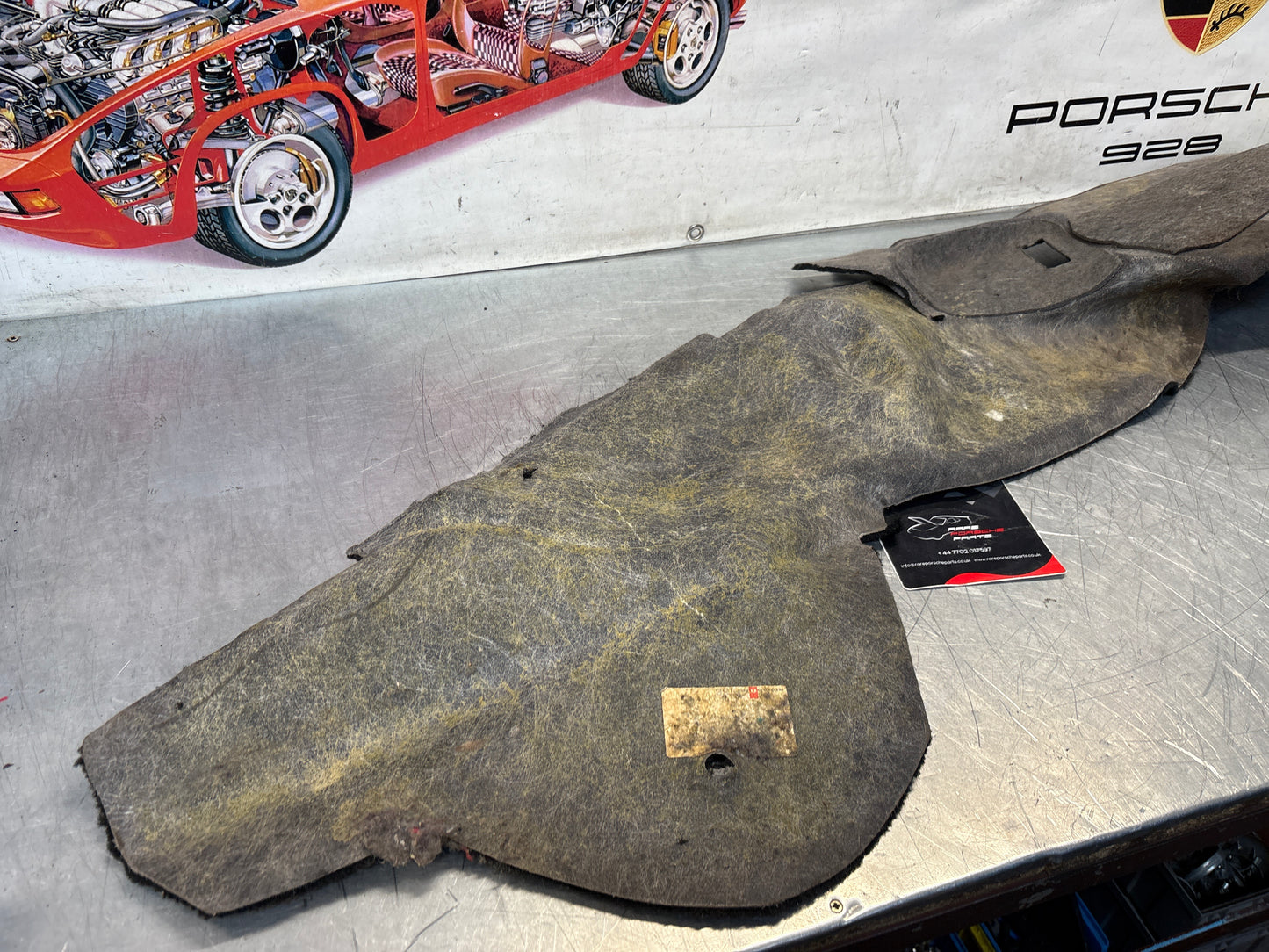 Porsche 924/944 85.5- rear left side trim carpet, black, 94455508301, used