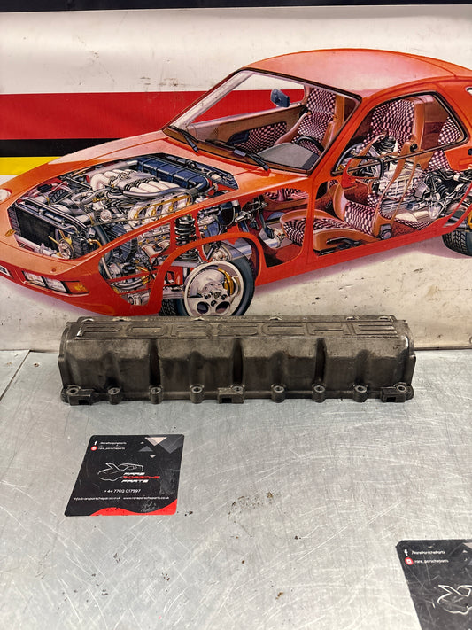 Porsche 924S 944 2.5 2.7 camshaft housing 9441052507R