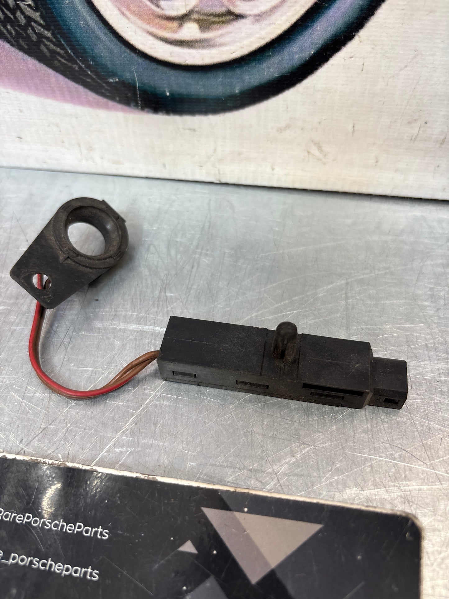 Porsche 928 door central locking pulse generator, used 92863713700