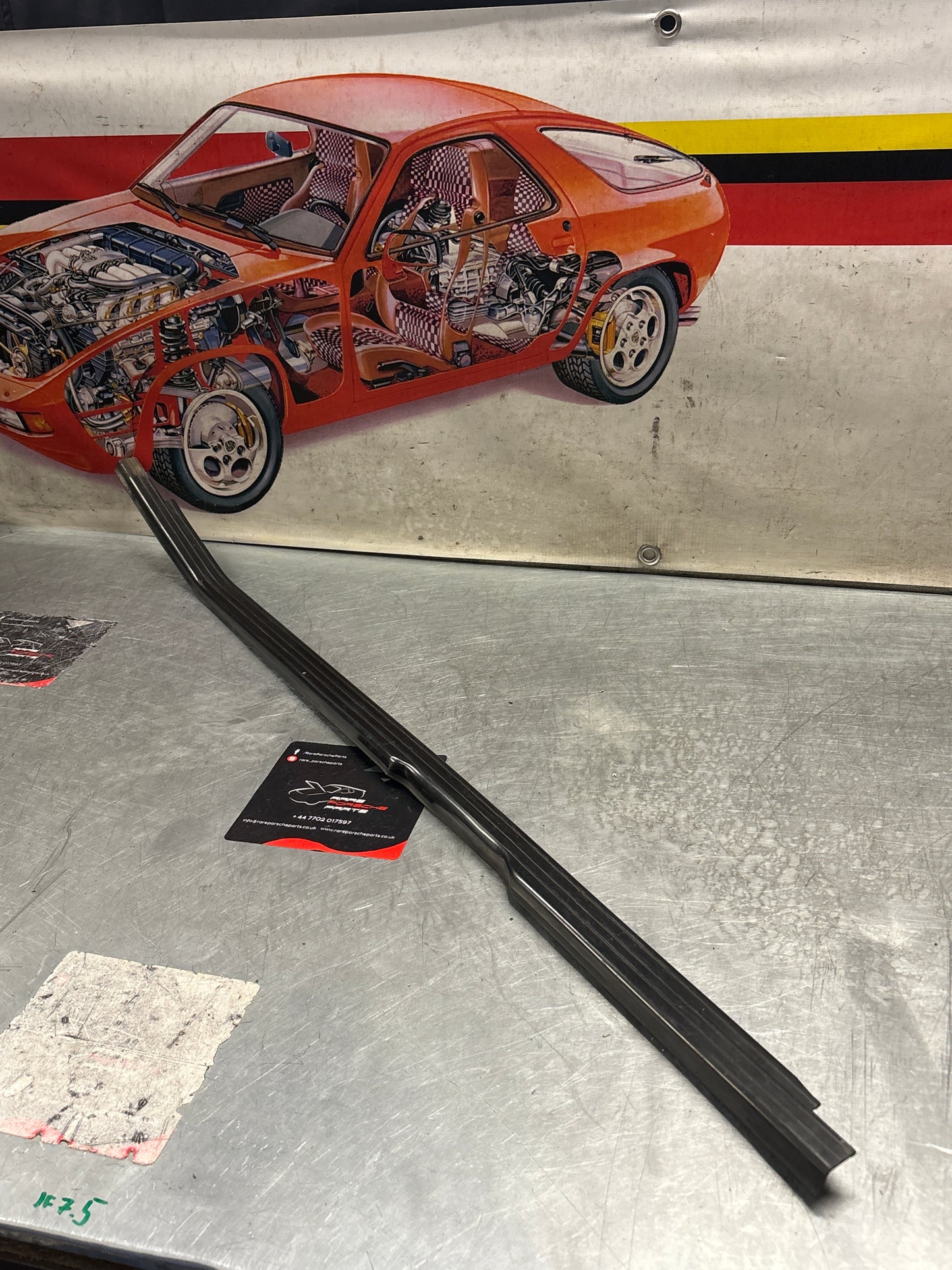 Porsche 944 85.5- left sill trim, scuff plate used 94455112100 cracked