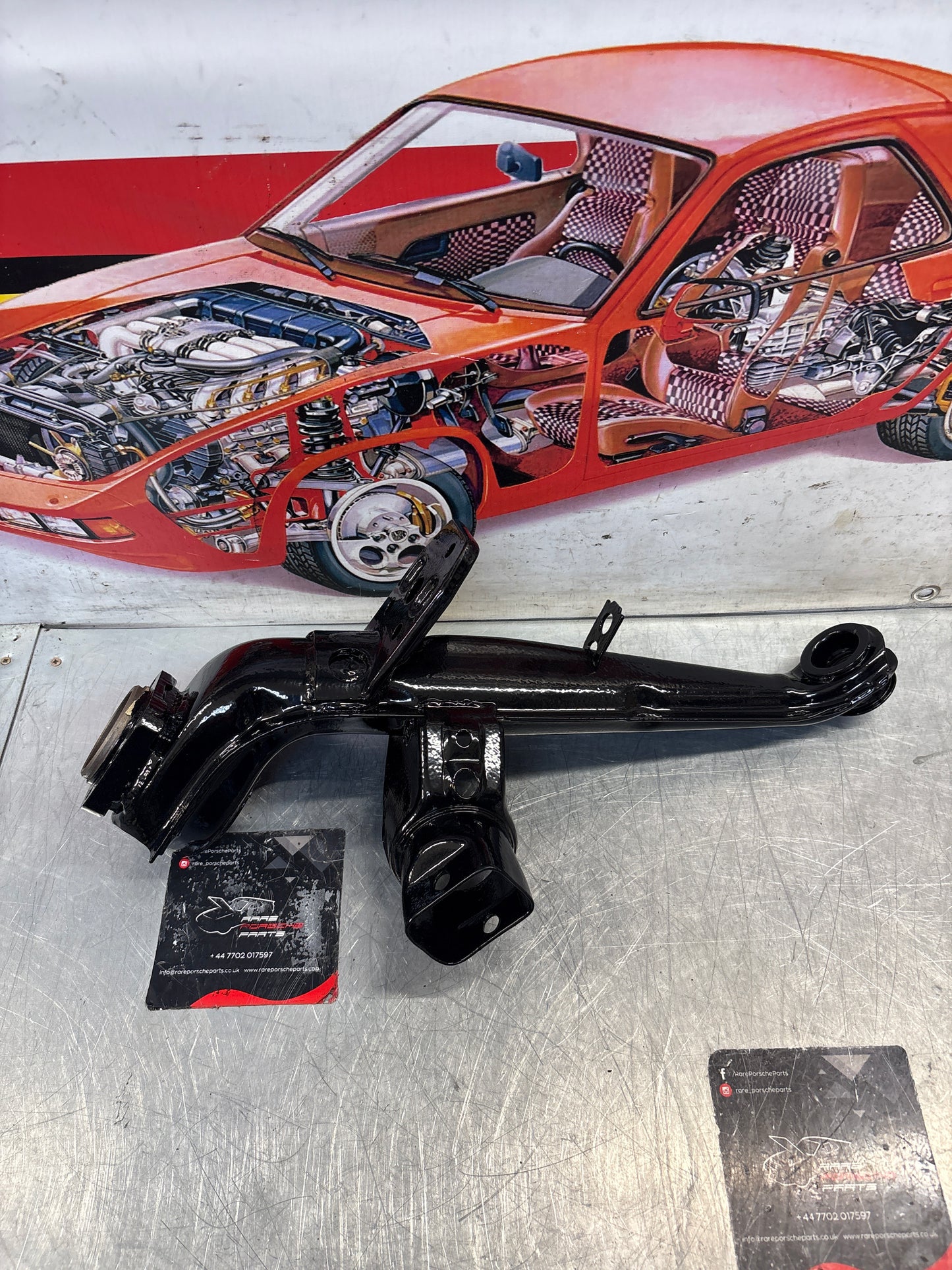 Porsche 924 944  -85.5 Rear right trailing arm,  refurbished 94433102200