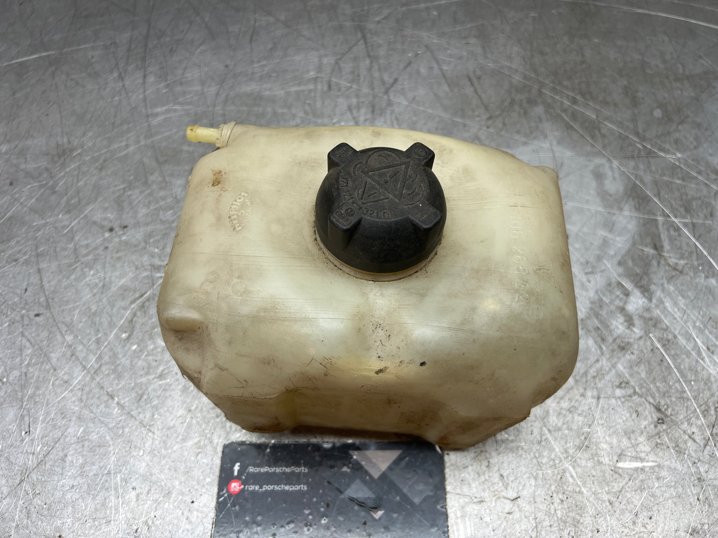 Porsche 924 Turbo Expansion tank, reservoir 93110626502 used