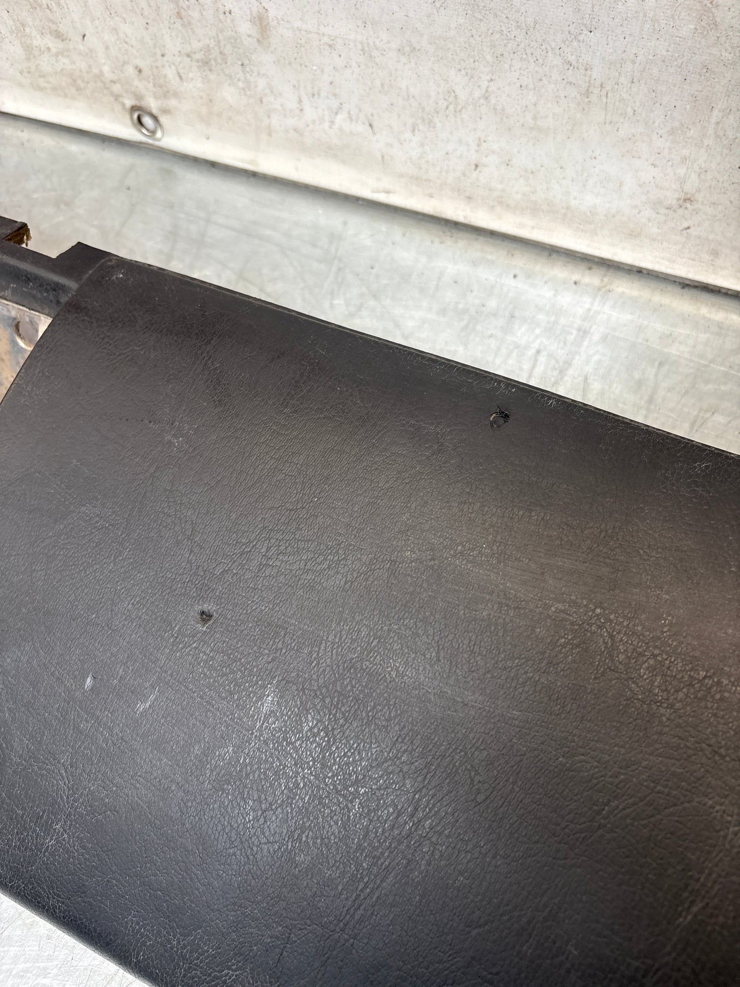 Porsche 911 964 dashboard lower knee protection trim, black leather, used 96455207304 / 96455207300