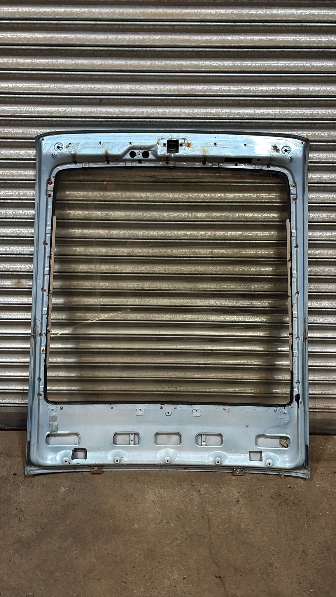 Porsche 928 S boot lid, hatch, tail gate 92851200505 with brown glass