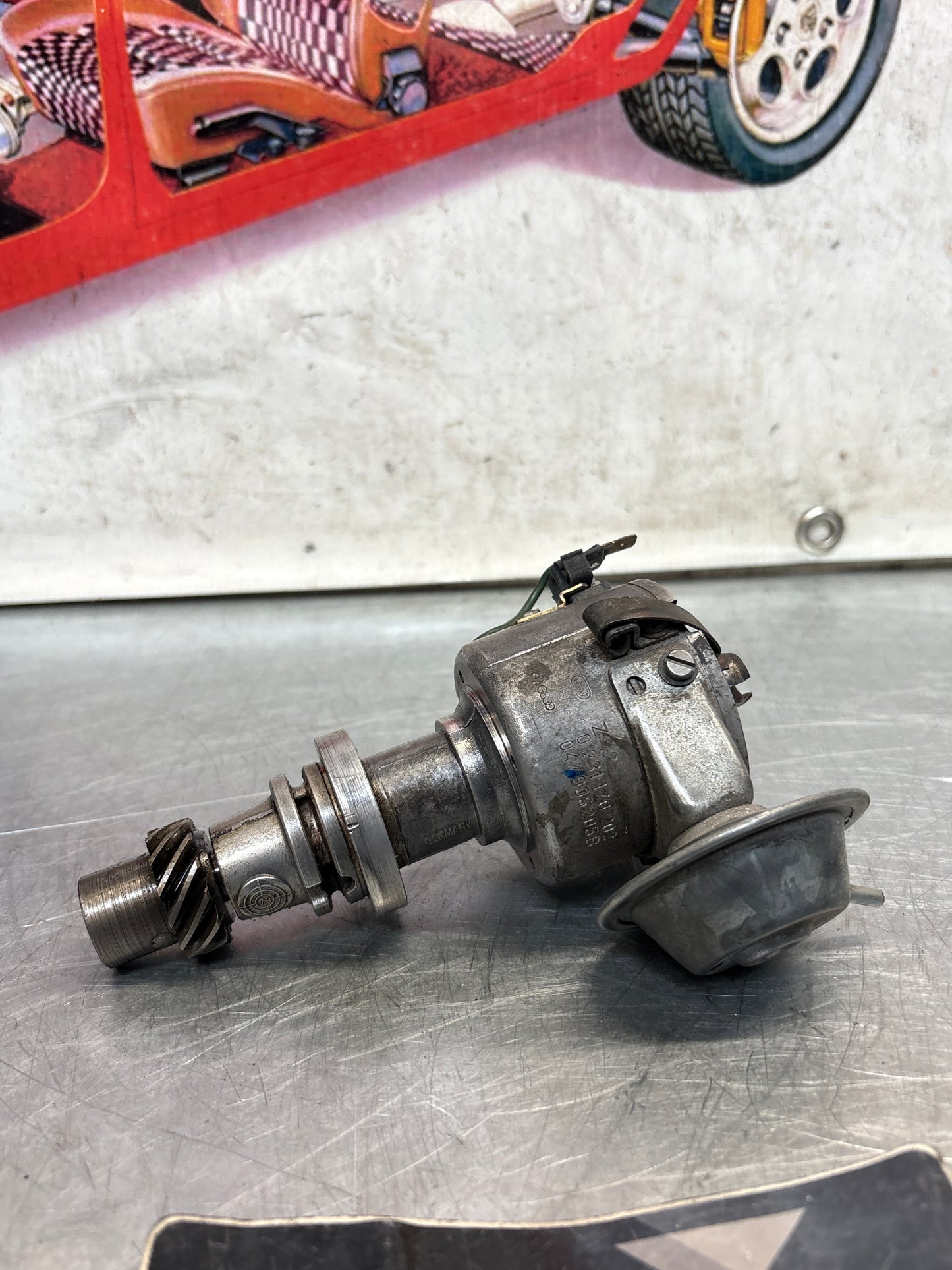 Porsche 924 ignition distributor, used 0231170202 / 047905205B