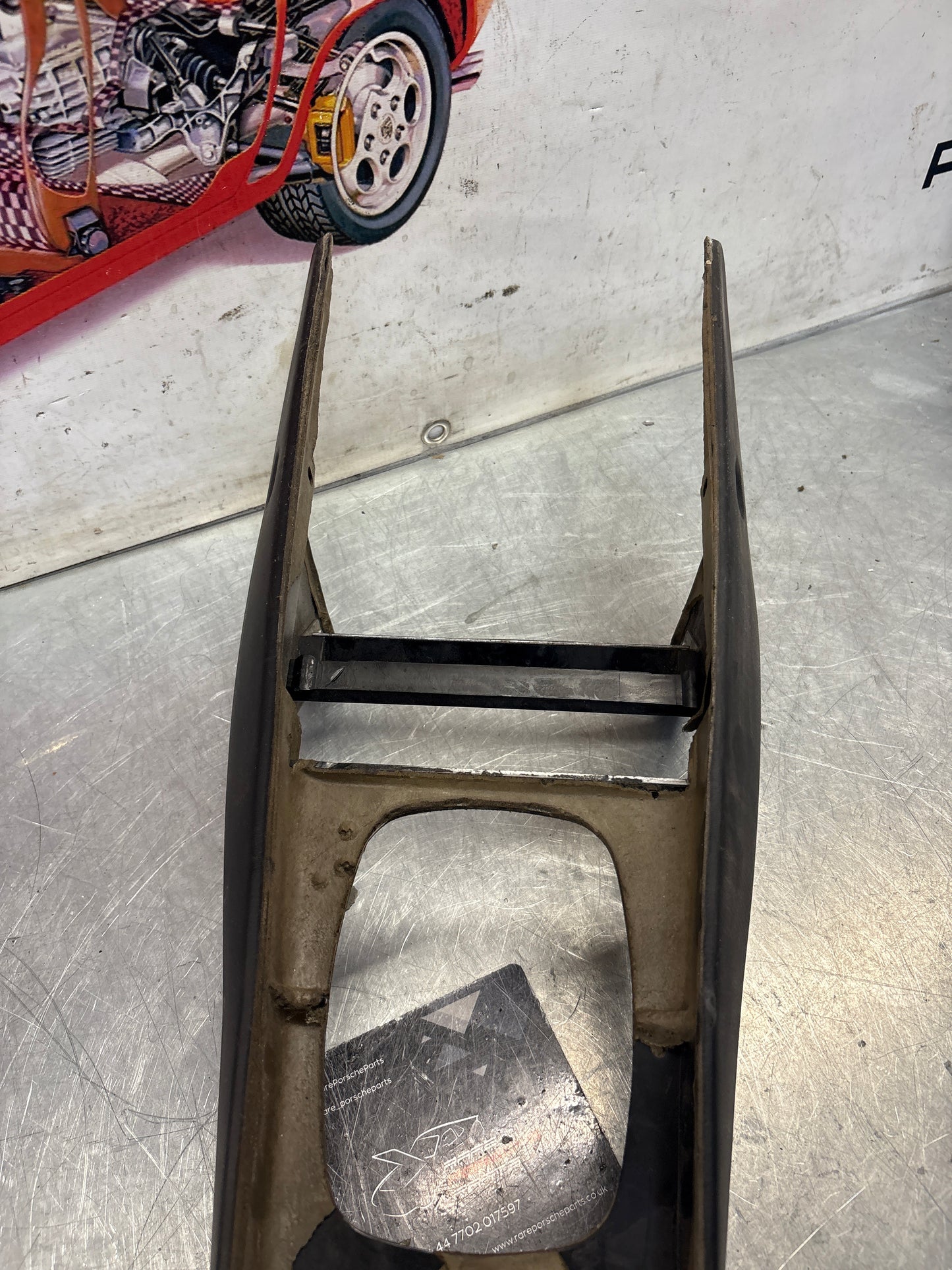 Porsche 944 centre console black 94455205100 used