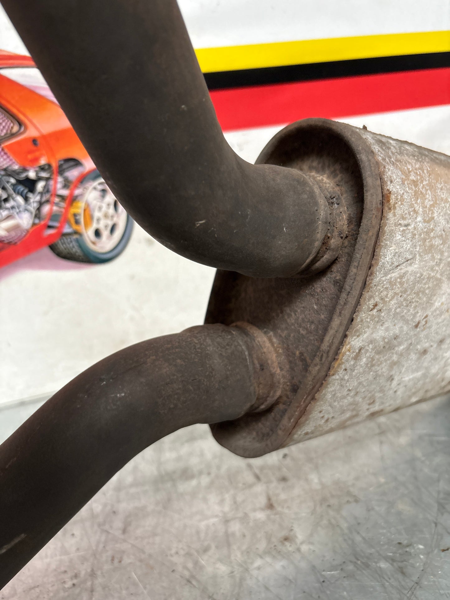 Porsche 928 middle exhaust silencer, 92811109001 used