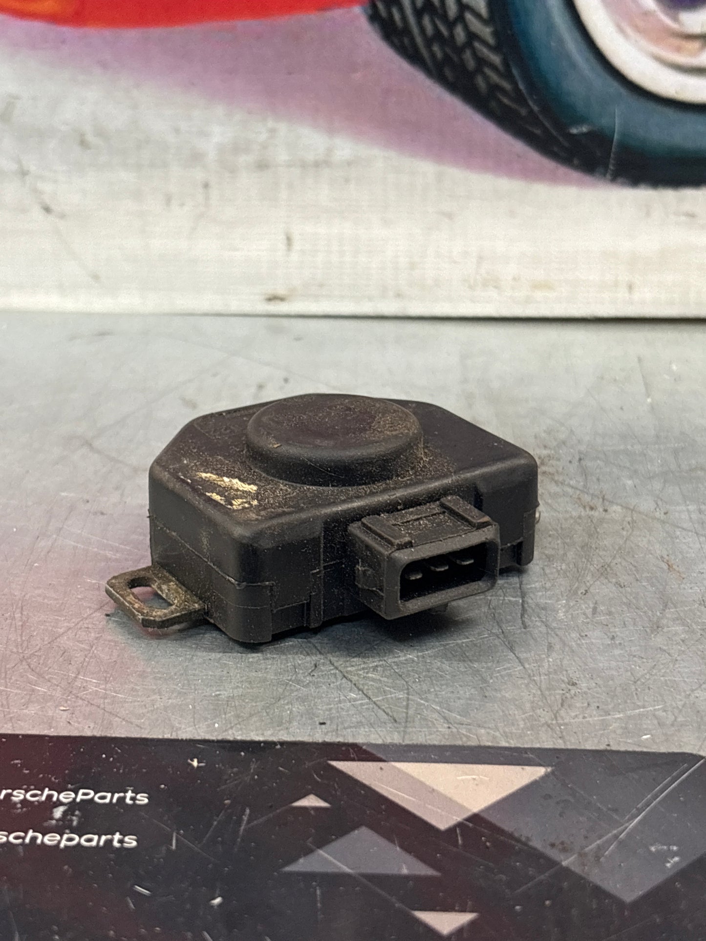 Porsche 928 Throttle position sensor TPS, 0280120322, used