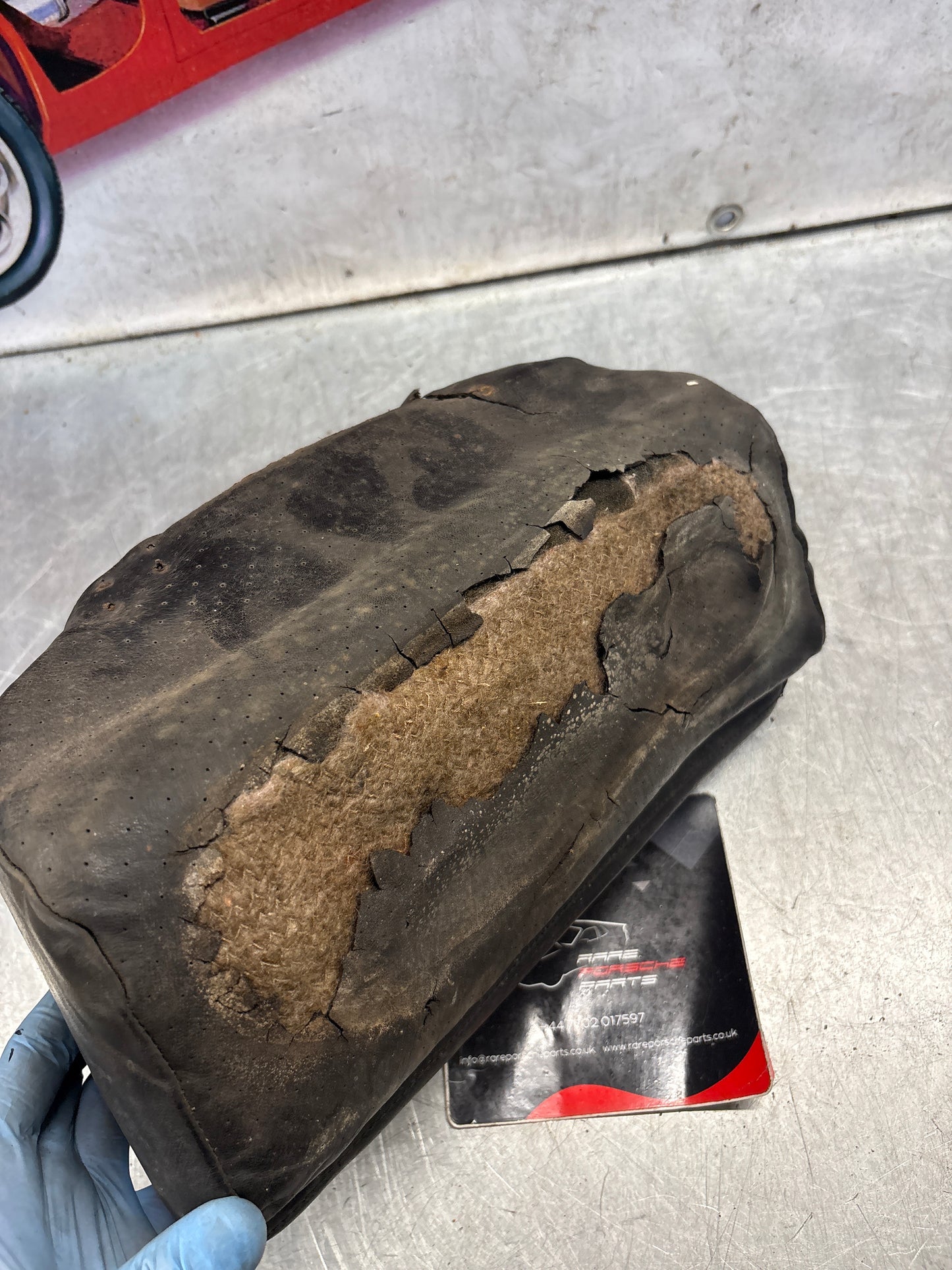 Porsche 928 rear right seat centre cushion, leather, black, used 92852208851